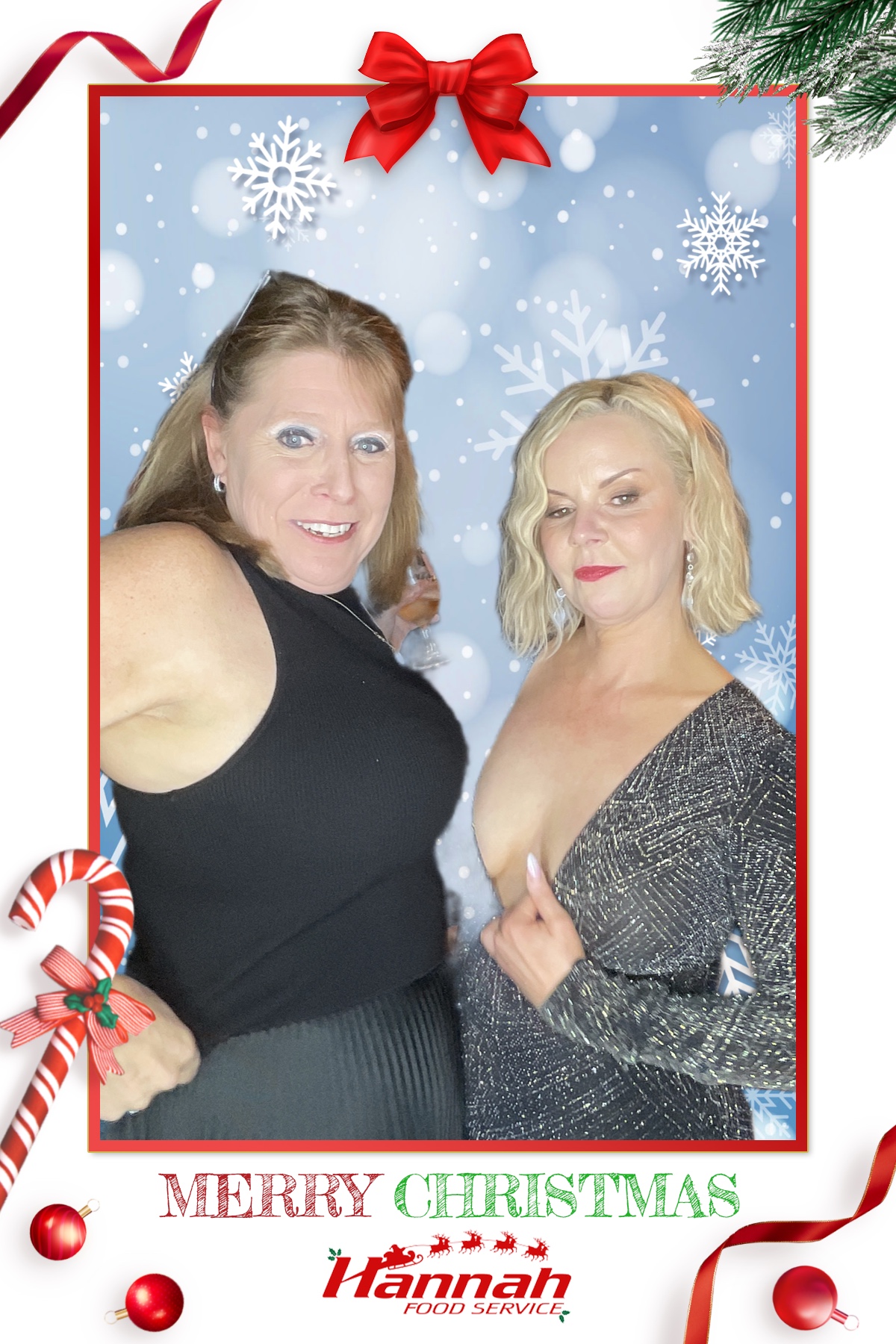 Hannah Food Service's Christmas Party | View more photos from the event at gallery.liverpoolselfiemirror.co.uk/u/LiverpoolSelfieMirror/Hannah-Food-Services-Christmas-Party