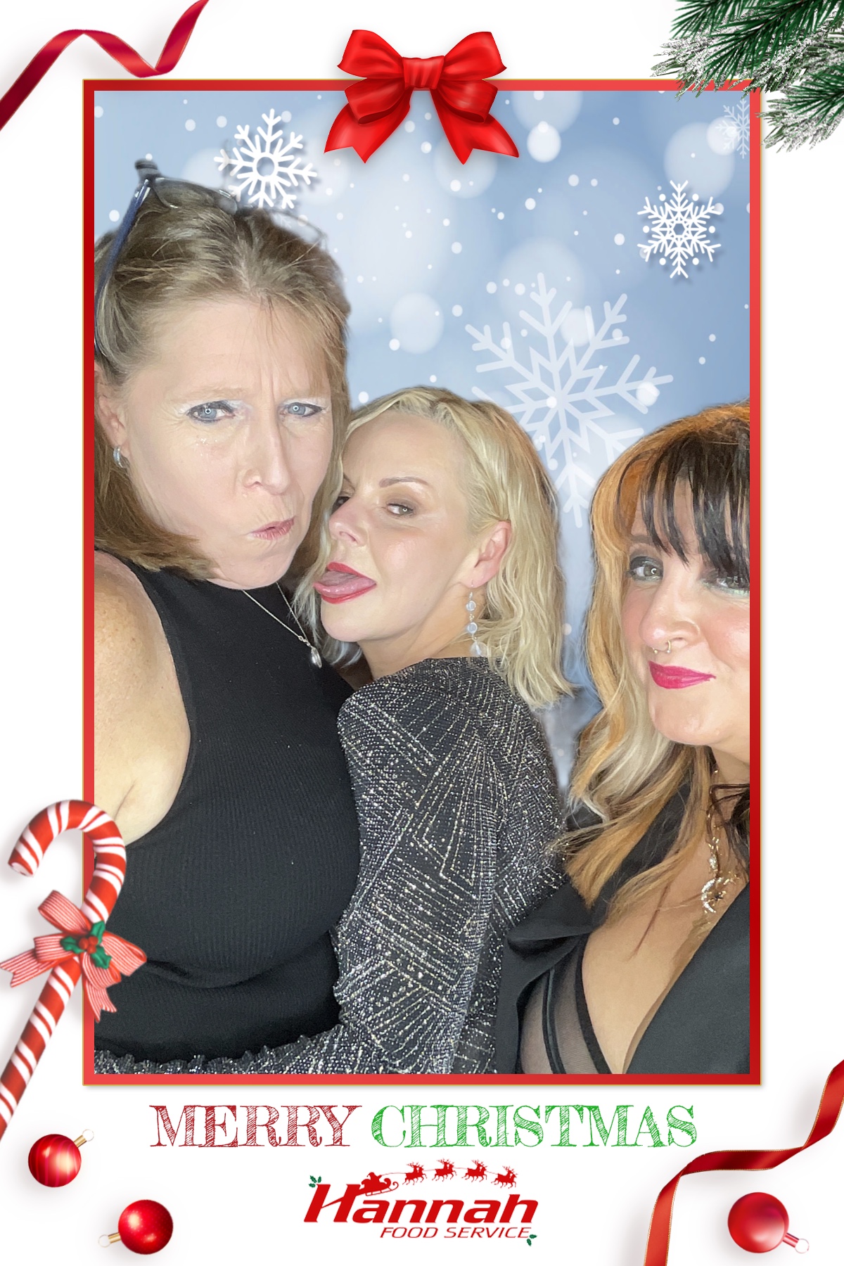 Hannah Food Service's Christmas Party | View more photos from the event at gallery.liverpoolselfiemirror.co.uk/u/LiverpoolSelfieMirror/Hannah-Food-Services-Christmas-Party