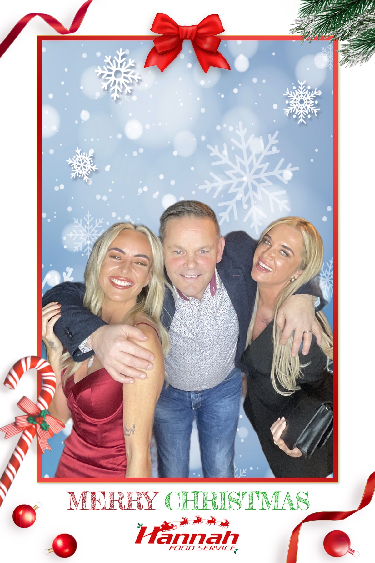 Hannah Food Service's Christmas Party | View more photos from the event at gallery.liverpoolselfiemirror.co.uk/u/LiverpoolSelfieMirror/Hannah-Food-Services-Christmas-Party