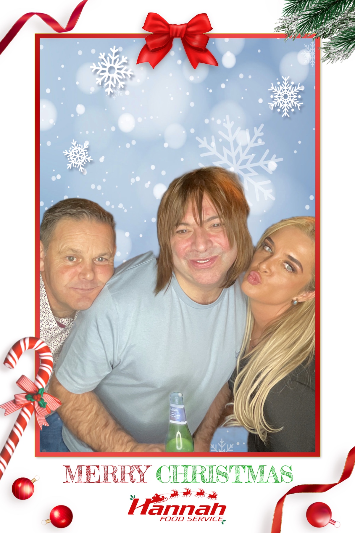 Hannah Food Service's Christmas Party | View more photos from the event at gallery.liverpoolselfiemirror.co.uk/u/LiverpoolSelfieMirror/Hannah-Food-Services-Christmas-Party