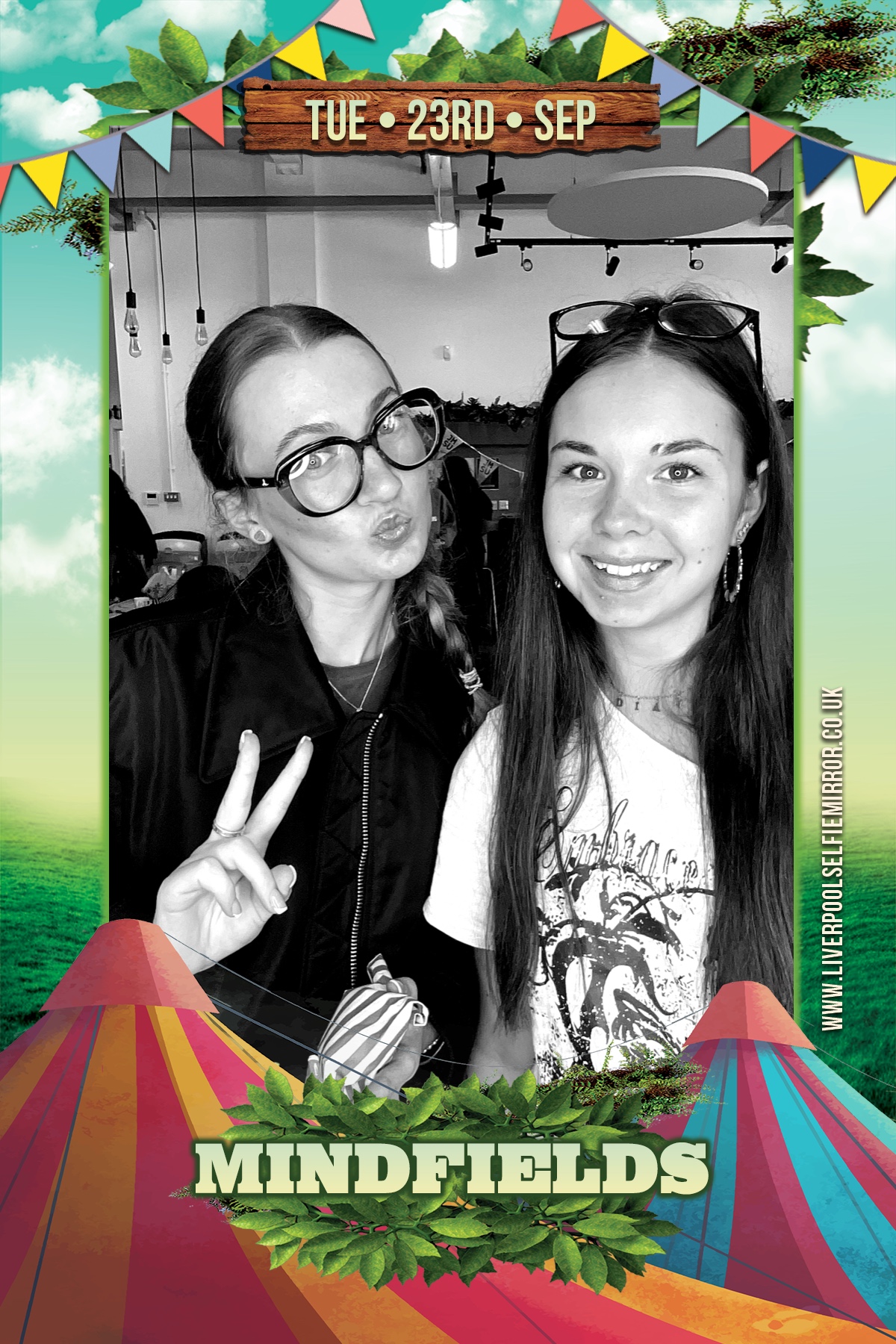 JMSU Freshers - Mindfields | View more photos from the event at gallery.liverpoolselfiemirror.co.uk/u/LiverpoolSelfieMirror/JMSU-Freshers-Mindfields