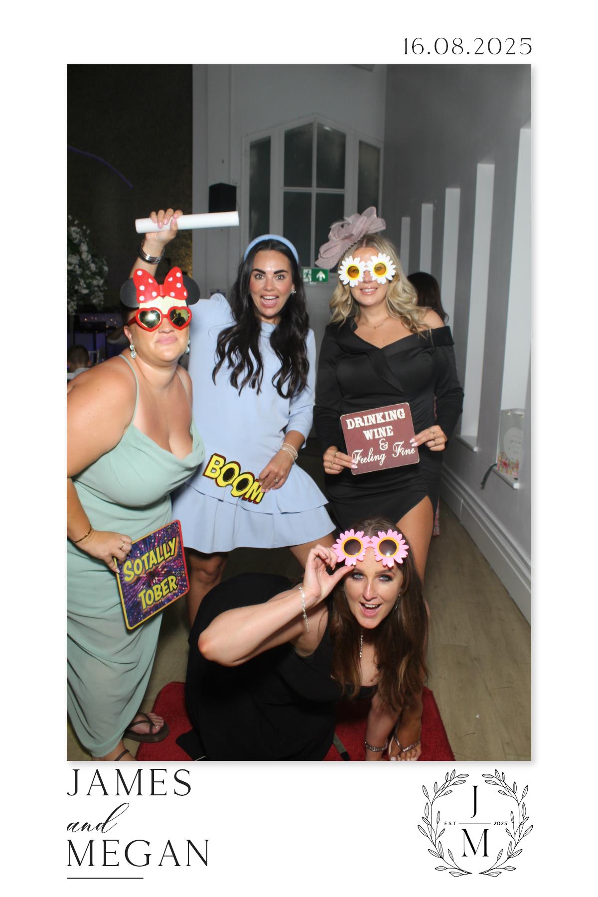 James & Megan's Wedding | View more photos from the event at gallery.liverpoolselfiemirror.co.uk/u/LiverpoolSelfieMirror/James-Megans-Wedding