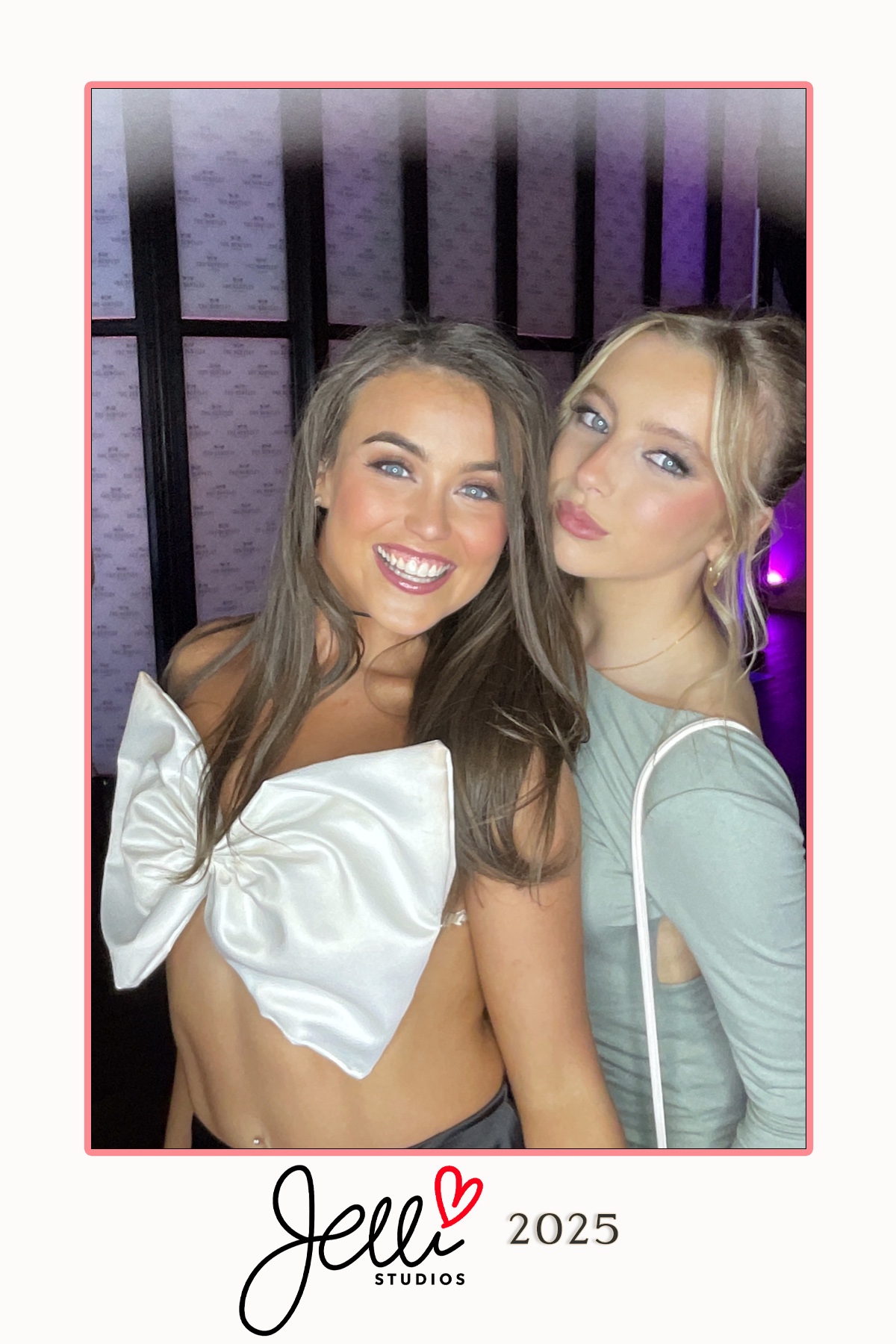 Jelli Studios Graduation 2025 | View more photos from the event at gallery.liverpoolselfiemirror.co.uk/u/LiverpoolSelfieMirror/Jelli-Studios-Graduation-2025
