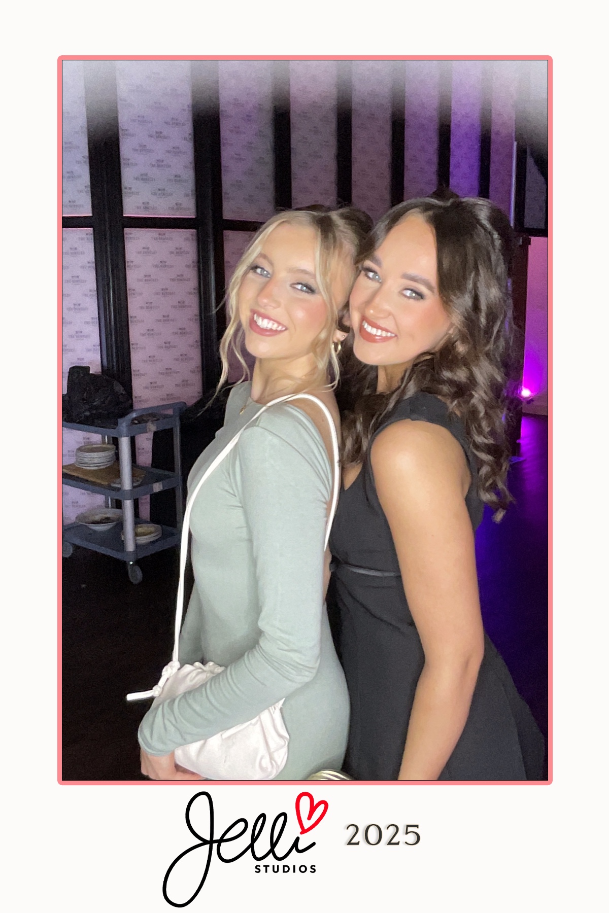 Jelli Studios Graduation 2025 | View more photos from the event at gallery.liverpoolselfiemirror.co.uk/u/LiverpoolSelfieMirror/Jelli-Studios-Graduation-2025