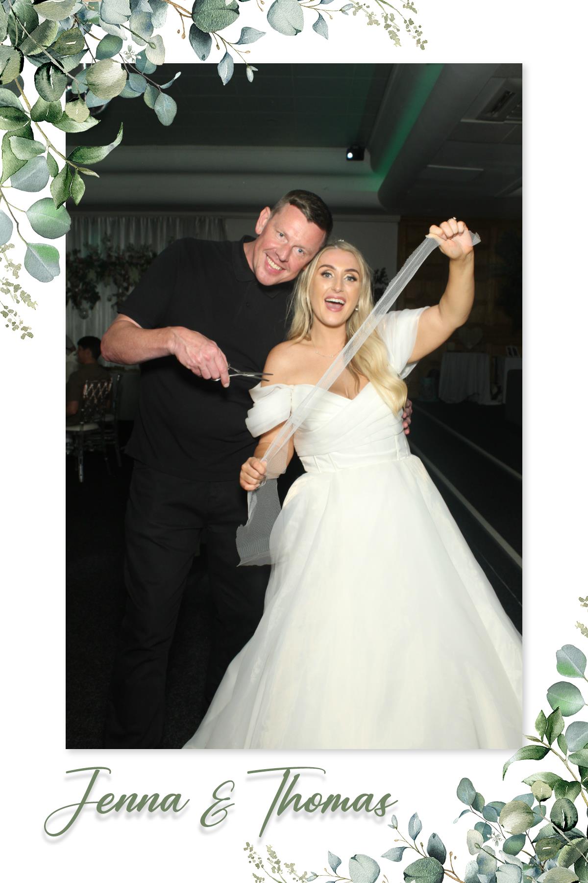 Jenna & Thomas' Wedding | View more photos from the event at gallery.liverpoolselfiemirror.co.uk/u/LiverpoolSelfieMirror/Jenna-Thomas-Wedding