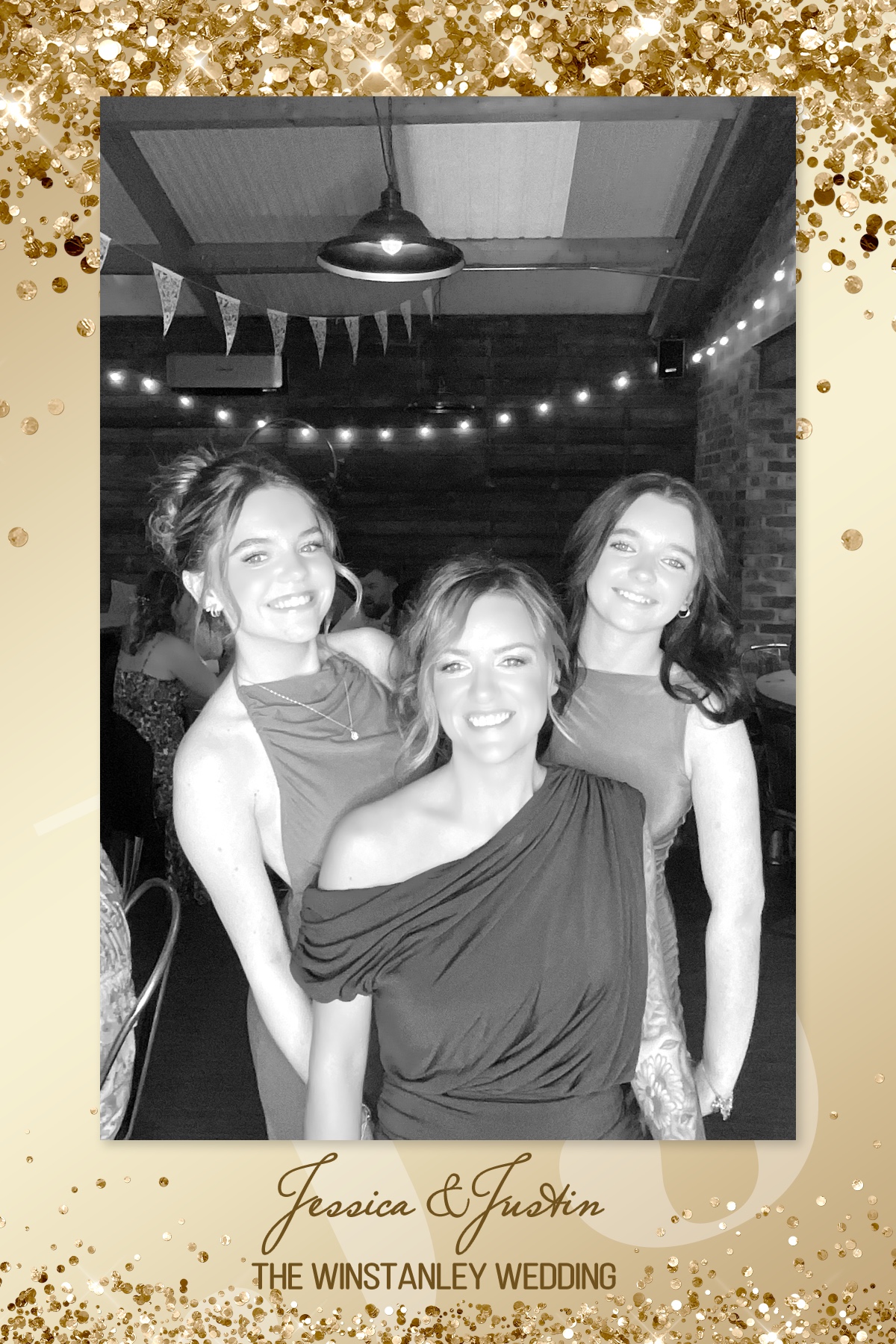 Jessica & Justin's Wedding | View more photos from the event at gallery.liverpoolselfiemirror.co.uk/u/LiverpoolSelfieMirror/Jessica-Justins-Wedding