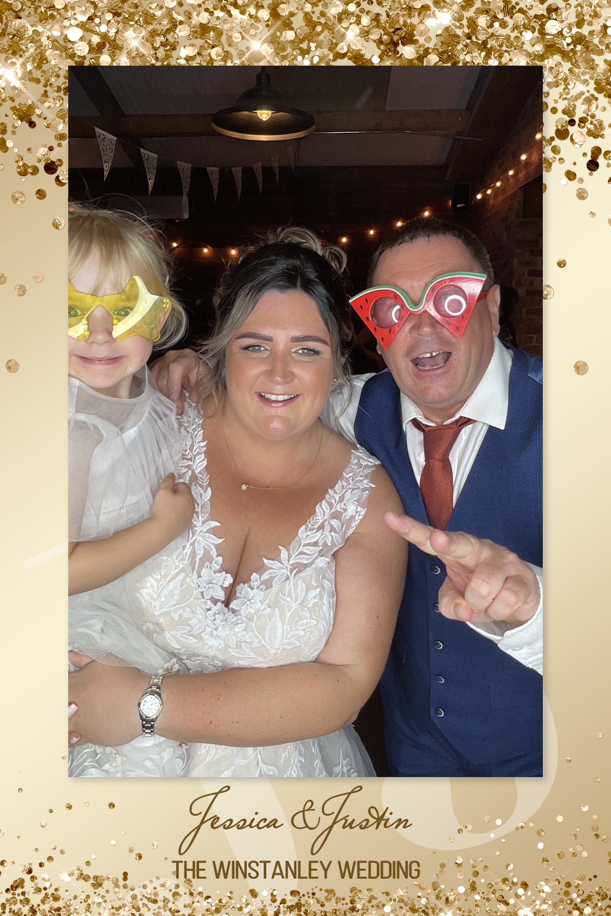 Jessica & Justin's Wedding | View more photos from the event at gallery.liverpoolselfiemirror.co.uk/u/LiverpoolSelfieMirror/Jessica-Justins-Wedding