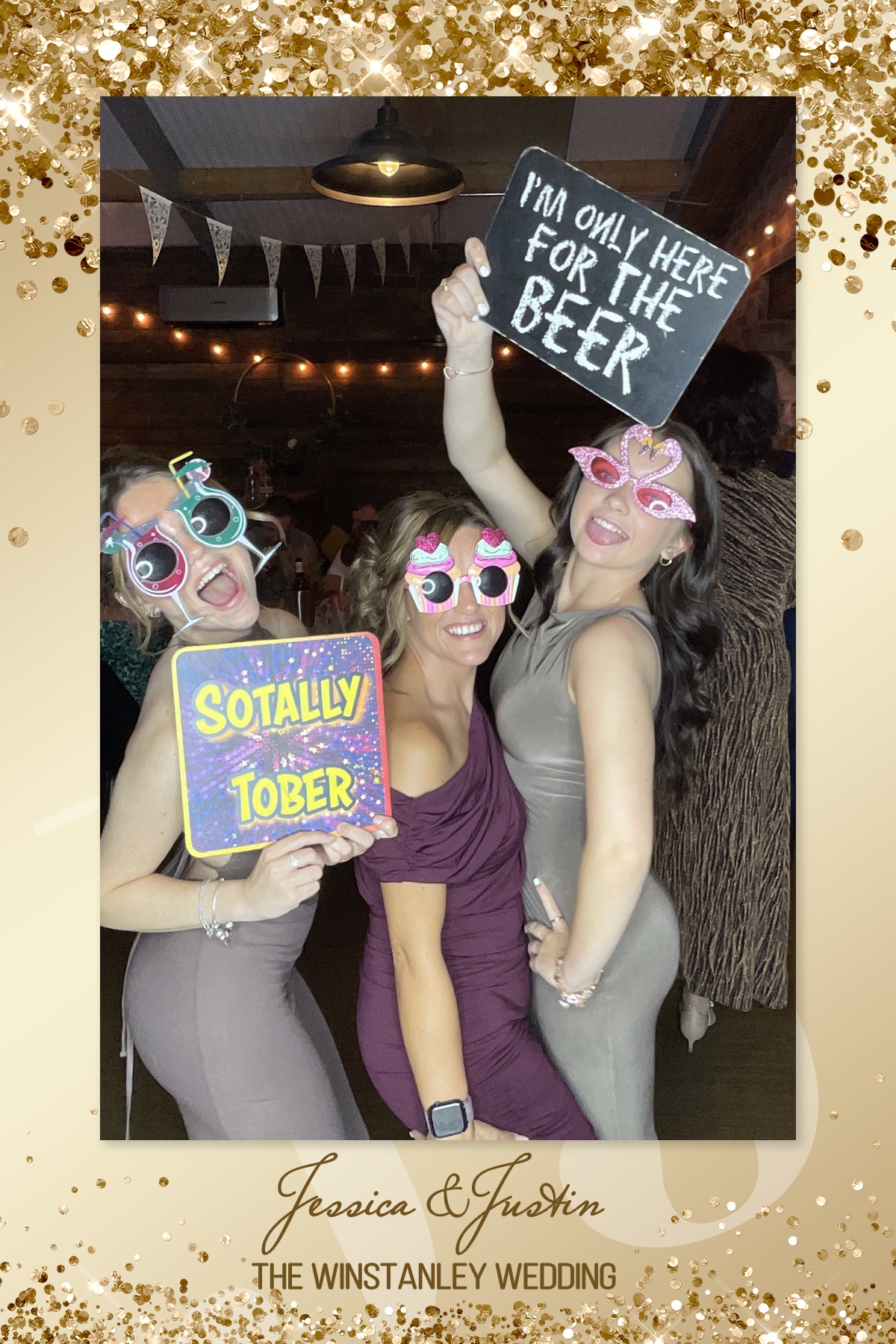 Jessica & Justin's Wedding | View more photos from the event at gallery.liverpoolselfiemirror.co.uk/u/LiverpoolSelfieMirror/Jessica-Justins-Wedding