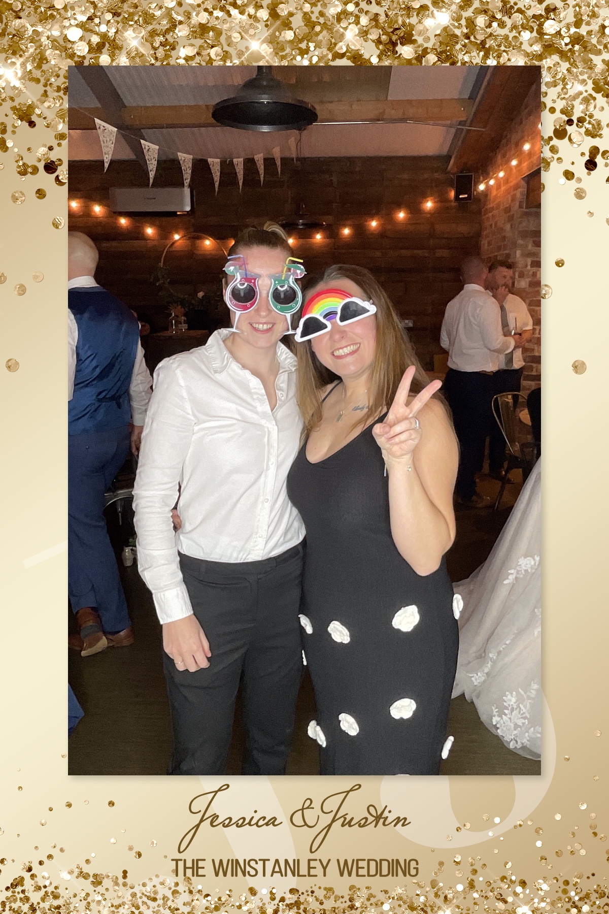 Jessica & Justin's Wedding | View more photos from the event at gallery.liverpoolselfiemirror.co.uk/u/LiverpoolSelfieMirror/Jessica-Justins-Wedding