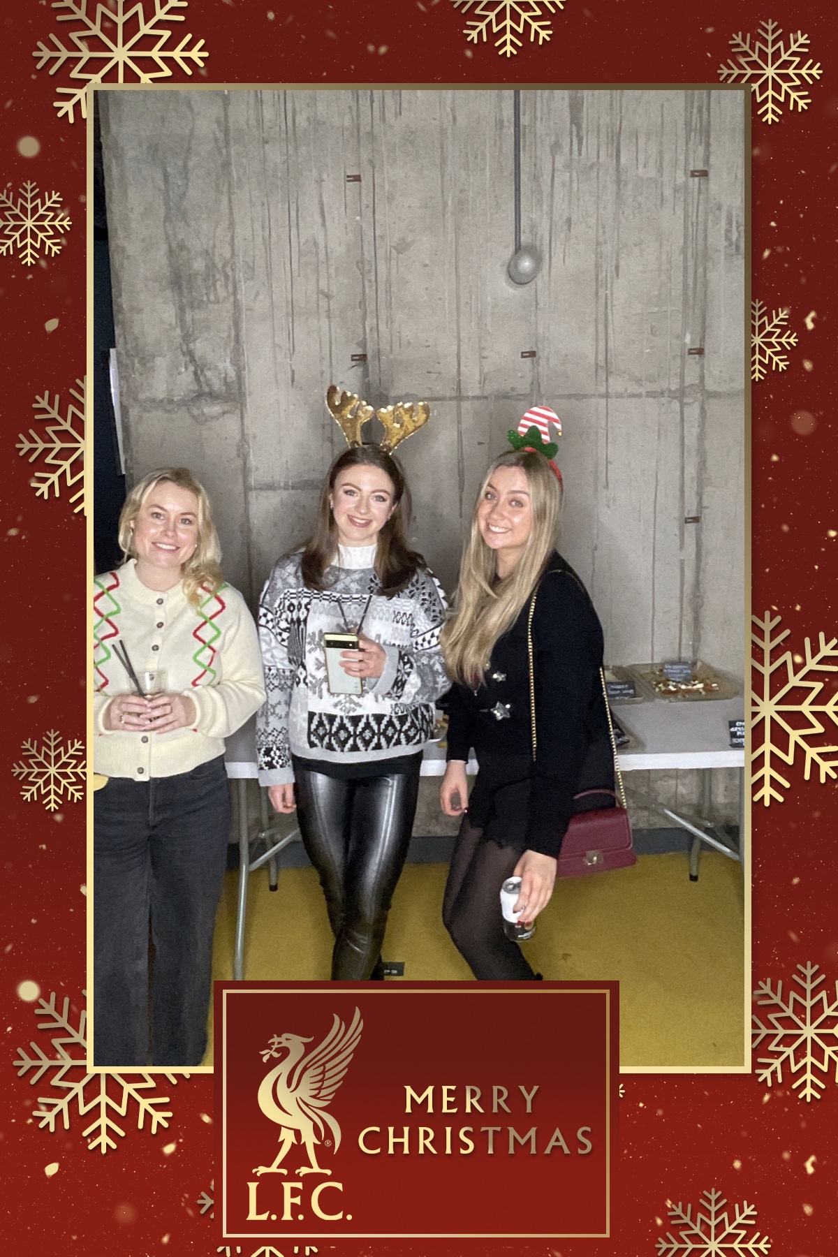 LFC Xmas Party | View more photos from the event at gallery.liverpoolselfiemirror.co.uk/u/LiverpoolSelfieMirror/LFC-Xmas-Party