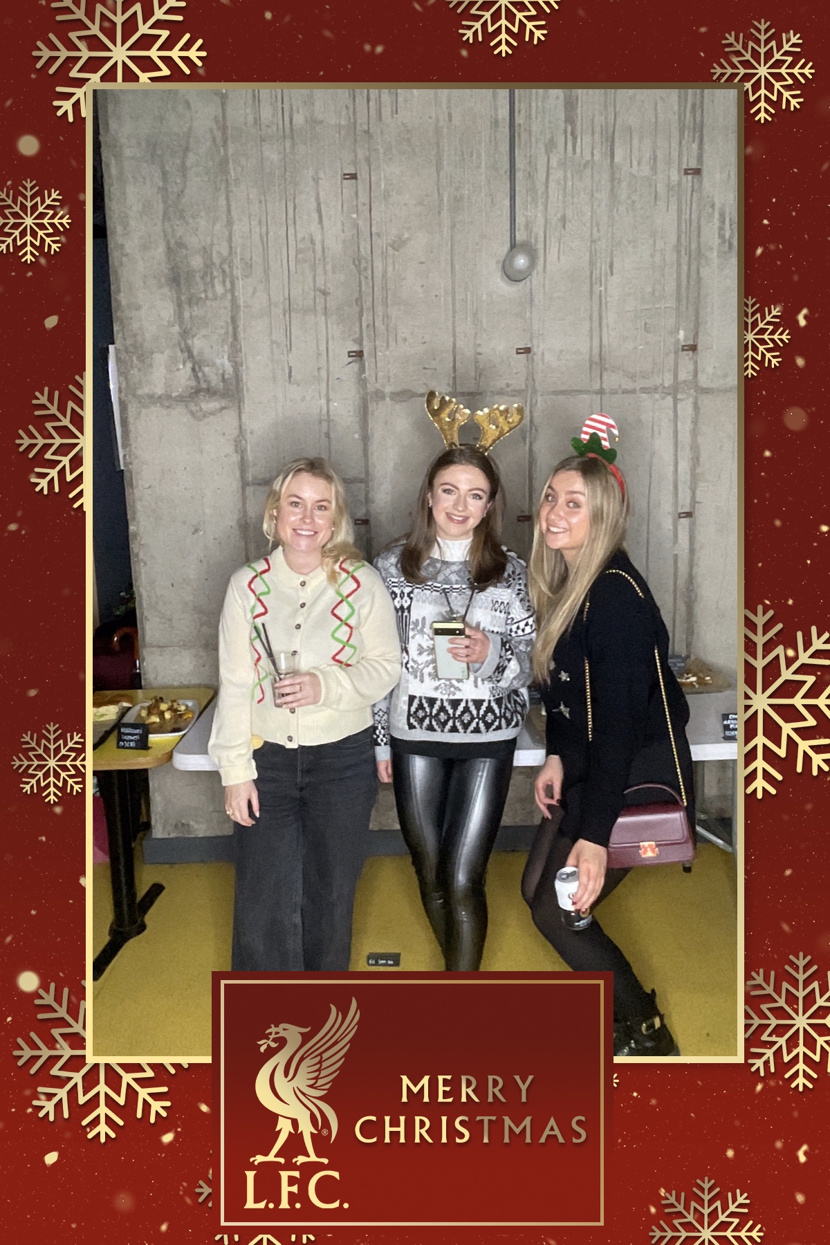 LFC Xmas Party | View more photos from the event at gallery.liverpoolselfiemirror.co.uk/u/LiverpoolSelfieMirror/LFC-Xmas-Party