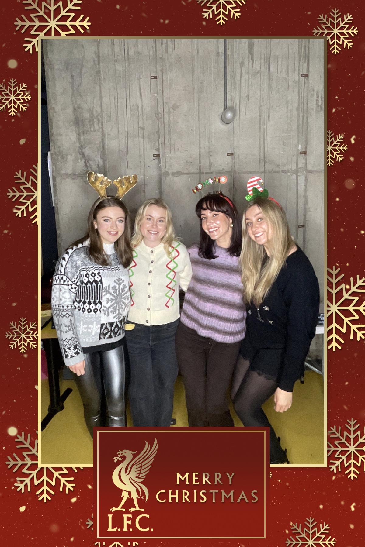 LFC Xmas Party | View more photos from the event at gallery.liverpoolselfiemirror.co.uk/u/LiverpoolSelfieMirror/LFC-Xmas-Party