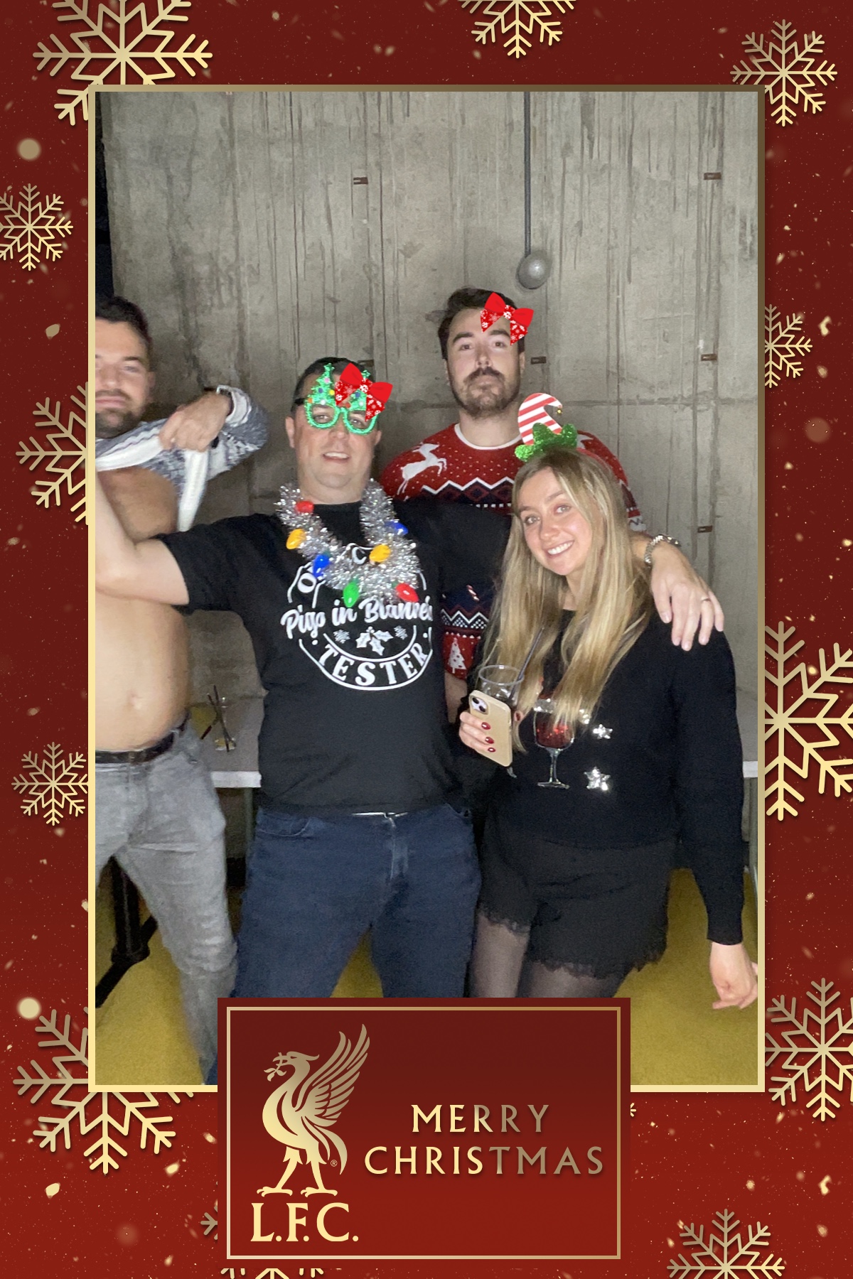 LFC Xmas Party | View more photos from the event at gallery.liverpoolselfiemirror.co.uk/u/LiverpoolSelfieMirror/LFC-Xmas-Party