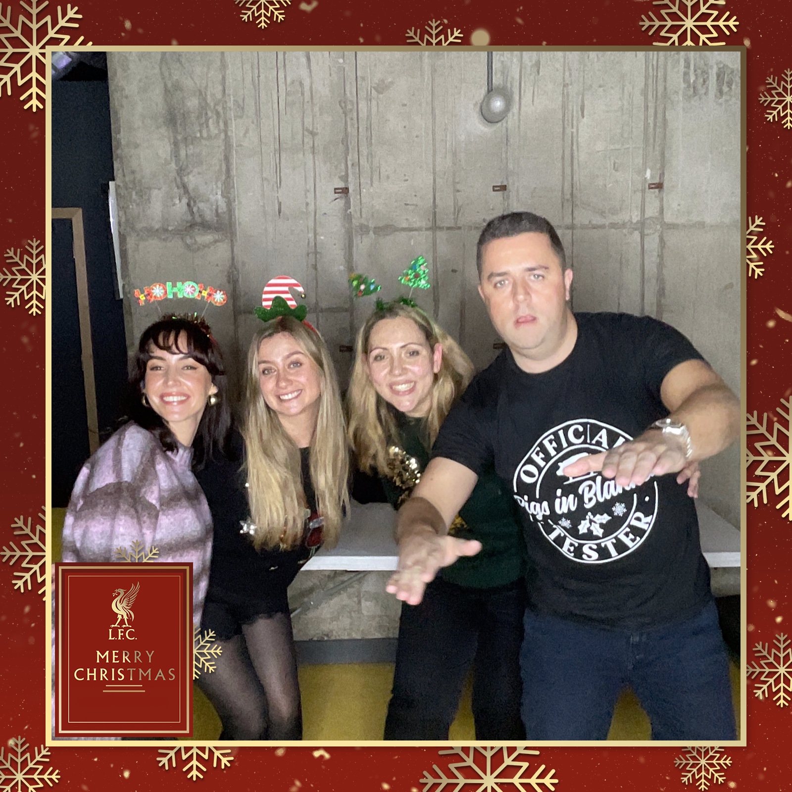 LFC Xmas Party | View more photos from the event at gallery.liverpoolselfiemirror.co.uk/u/LiverpoolSelfieMirror/LFC-Xmas-Party