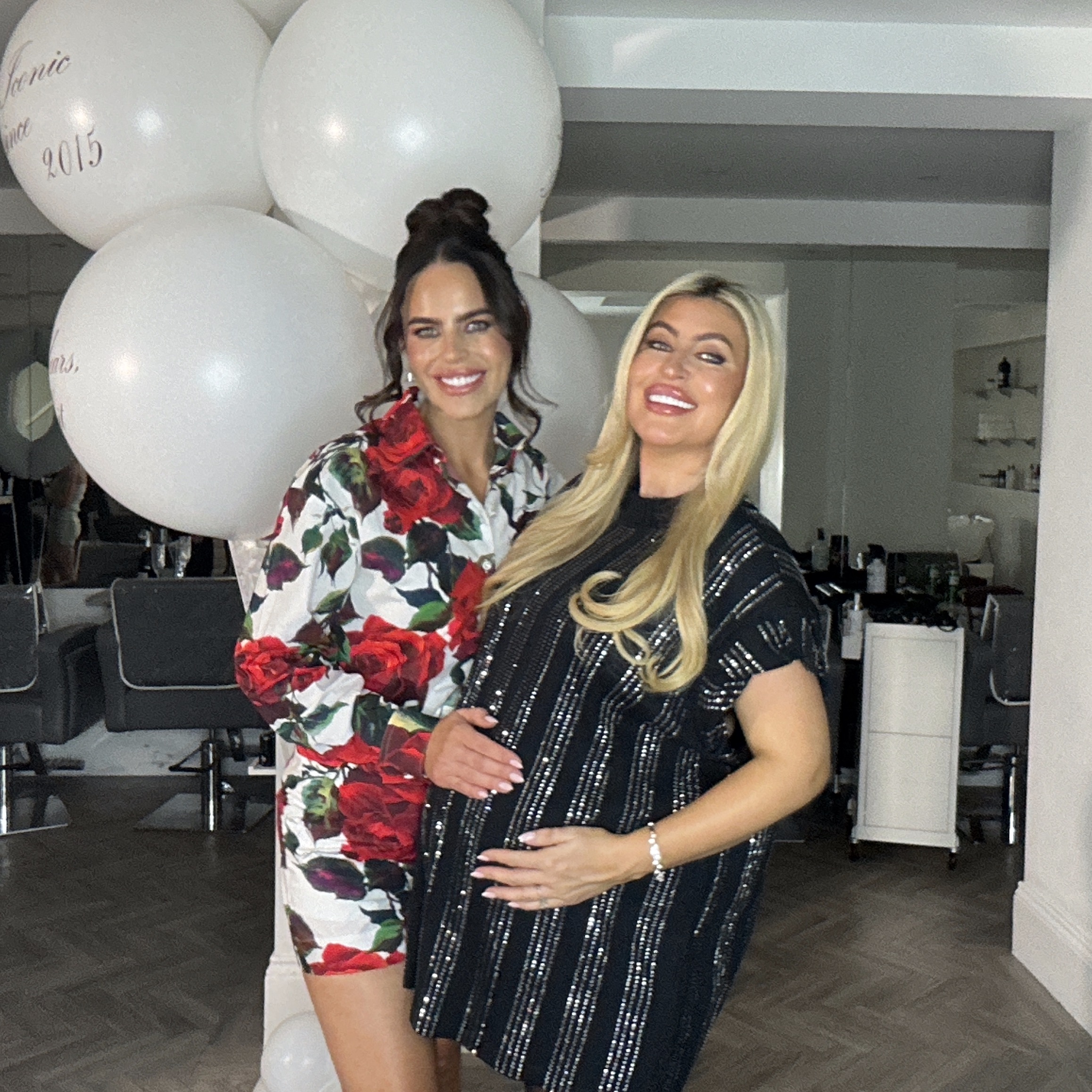 La Bella Turns 10 | View more photos from the event at gallery.liverpoolselfiemirror.co.uk/u/LiverpoolSelfieMirror/La-Bella-Turns-10