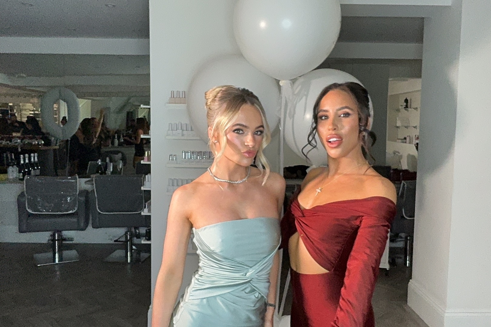 La Bella Turns 10 | View more photos from the event at gallery.liverpoolselfiemirror.co.uk/u/LiverpoolSelfieMirror/La-Bella-Turns-10