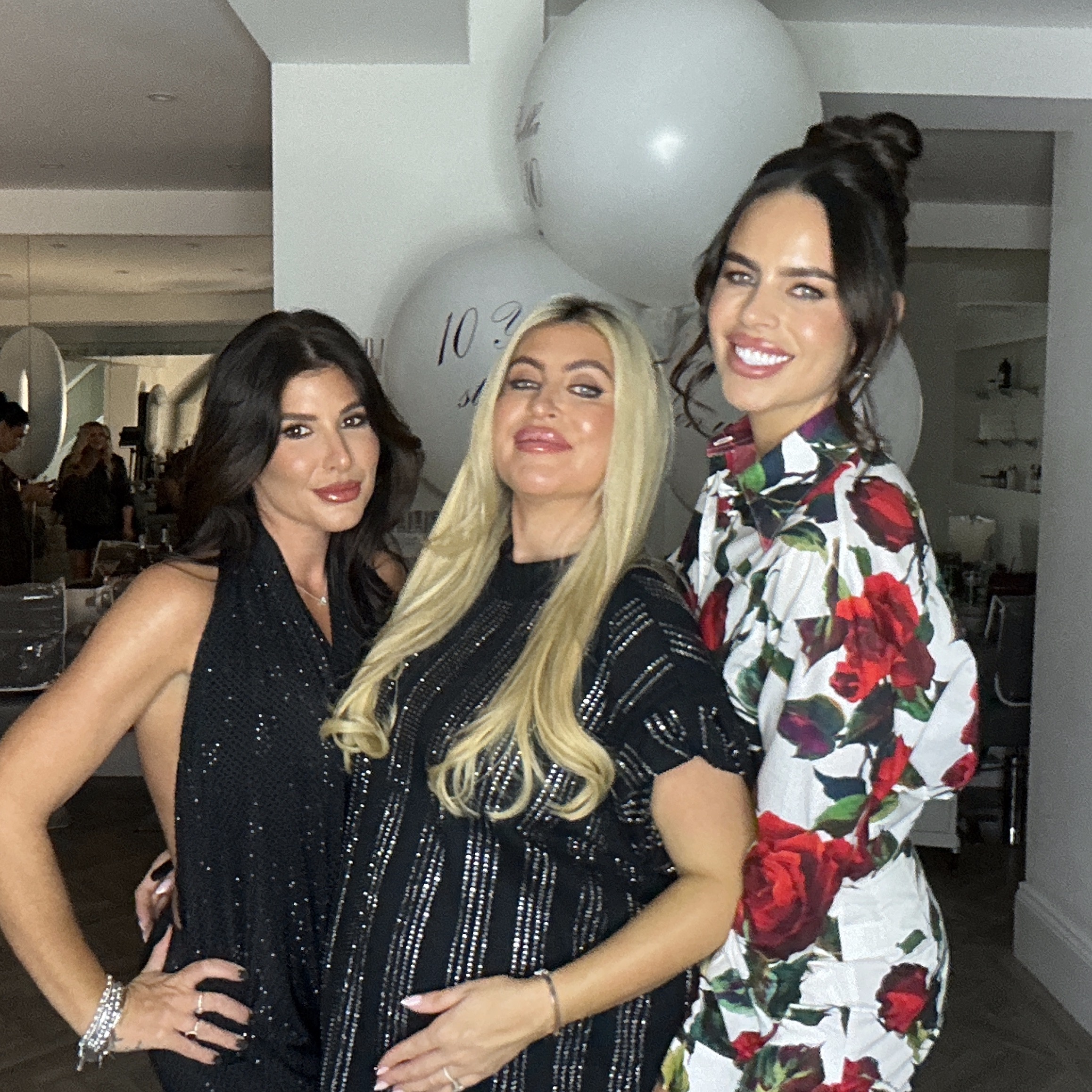 La Bella Turns 10 | View more photos from the event at gallery.liverpoolselfiemirror.co.uk/u/LiverpoolSelfieMirror/La-Bella-Turns-10