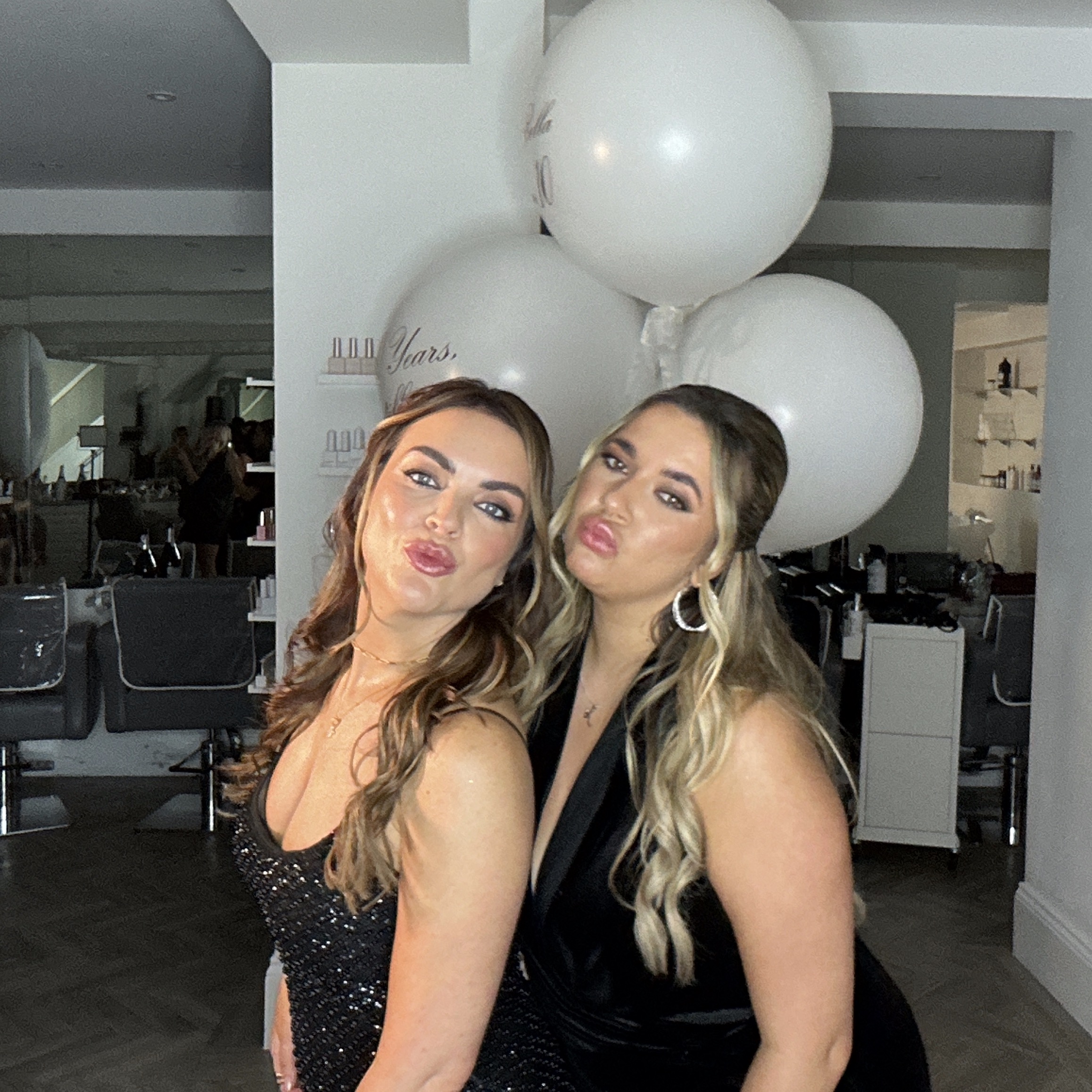 La Bella Turns 10 | View more photos from the event at gallery.liverpoolselfiemirror.co.uk/u/LiverpoolSelfieMirror/La-Bella-Turns-10