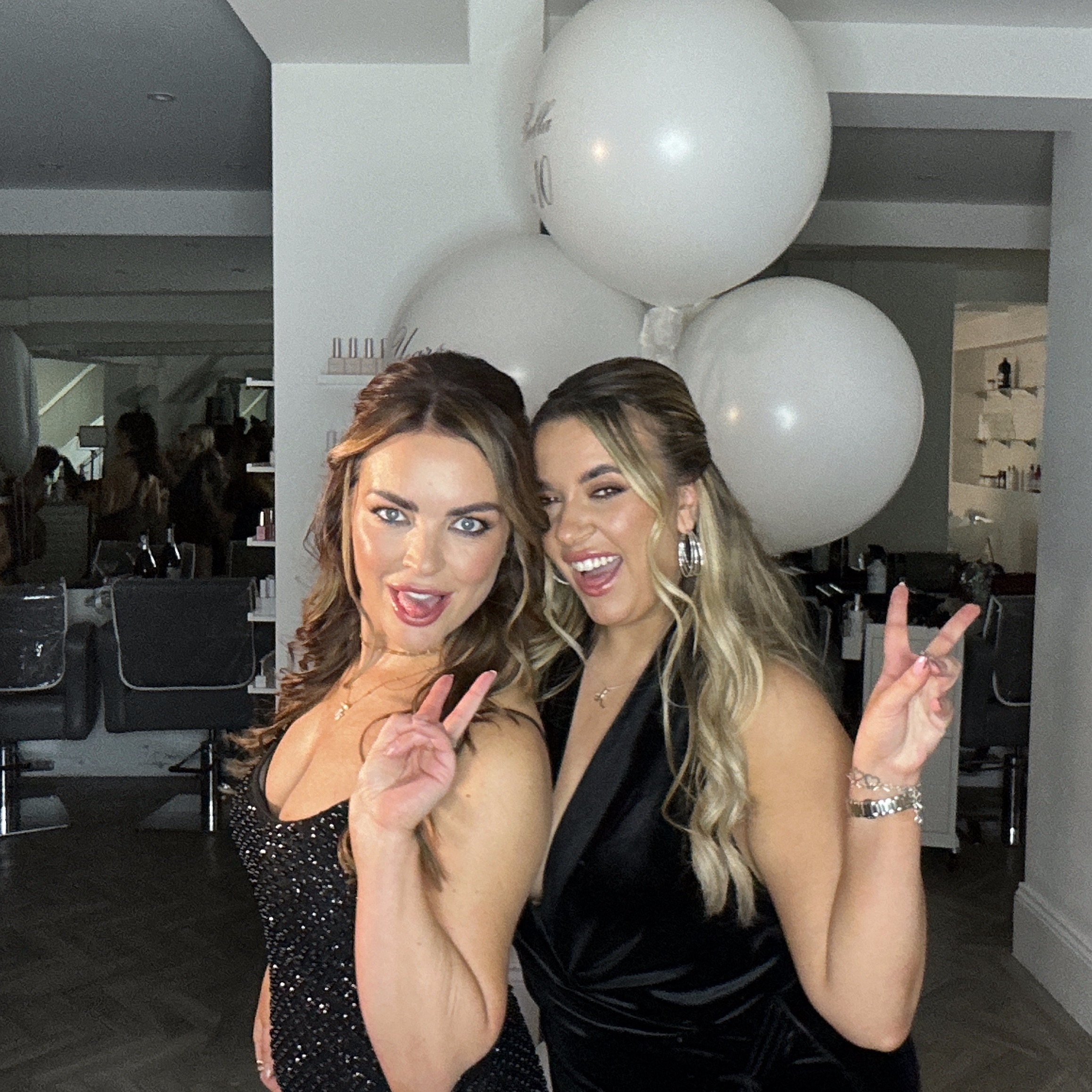 La Bella Turns 10 | View more photos from the event at gallery.liverpoolselfiemirror.co.uk/u/LiverpoolSelfieMirror/La-Bella-Turns-10