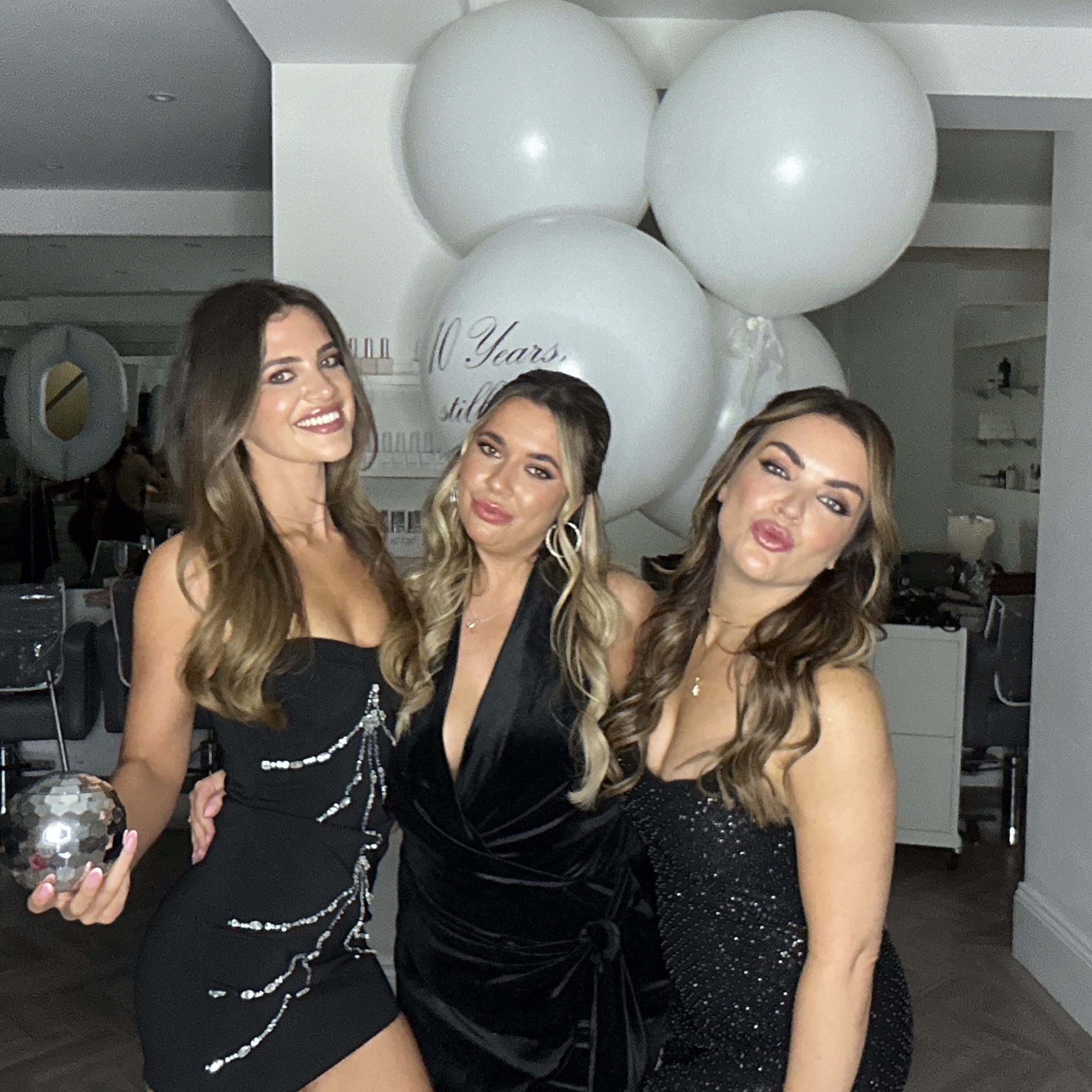 La Bella Turns 10 | View more photos from the event at gallery.liverpoolselfiemirror.co.uk/u/LiverpoolSelfieMirror/La-Bella-Turns-10