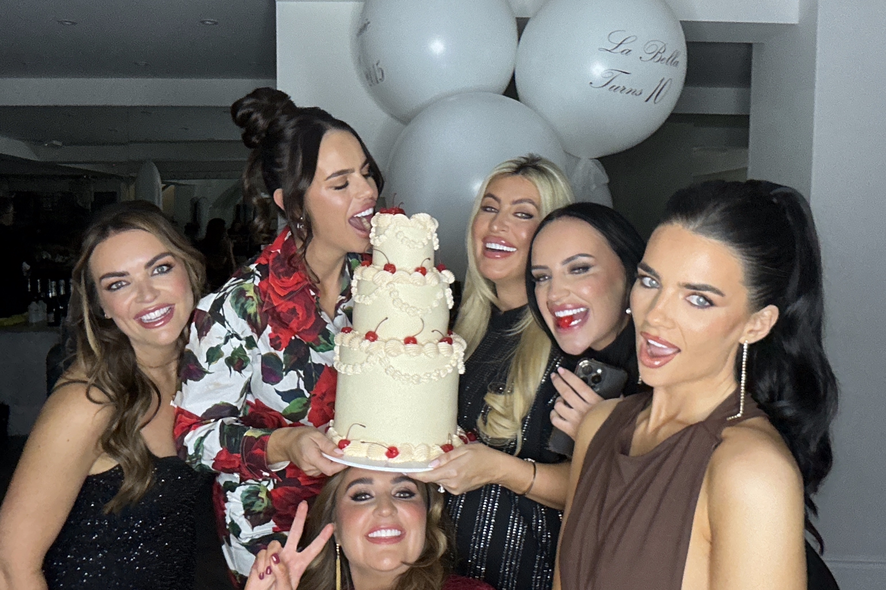 La Bella Turns 10 | View more photos from the event at gallery.liverpoolselfiemirror.co.uk/u/LiverpoolSelfieMirror/La-Bella-Turns-10