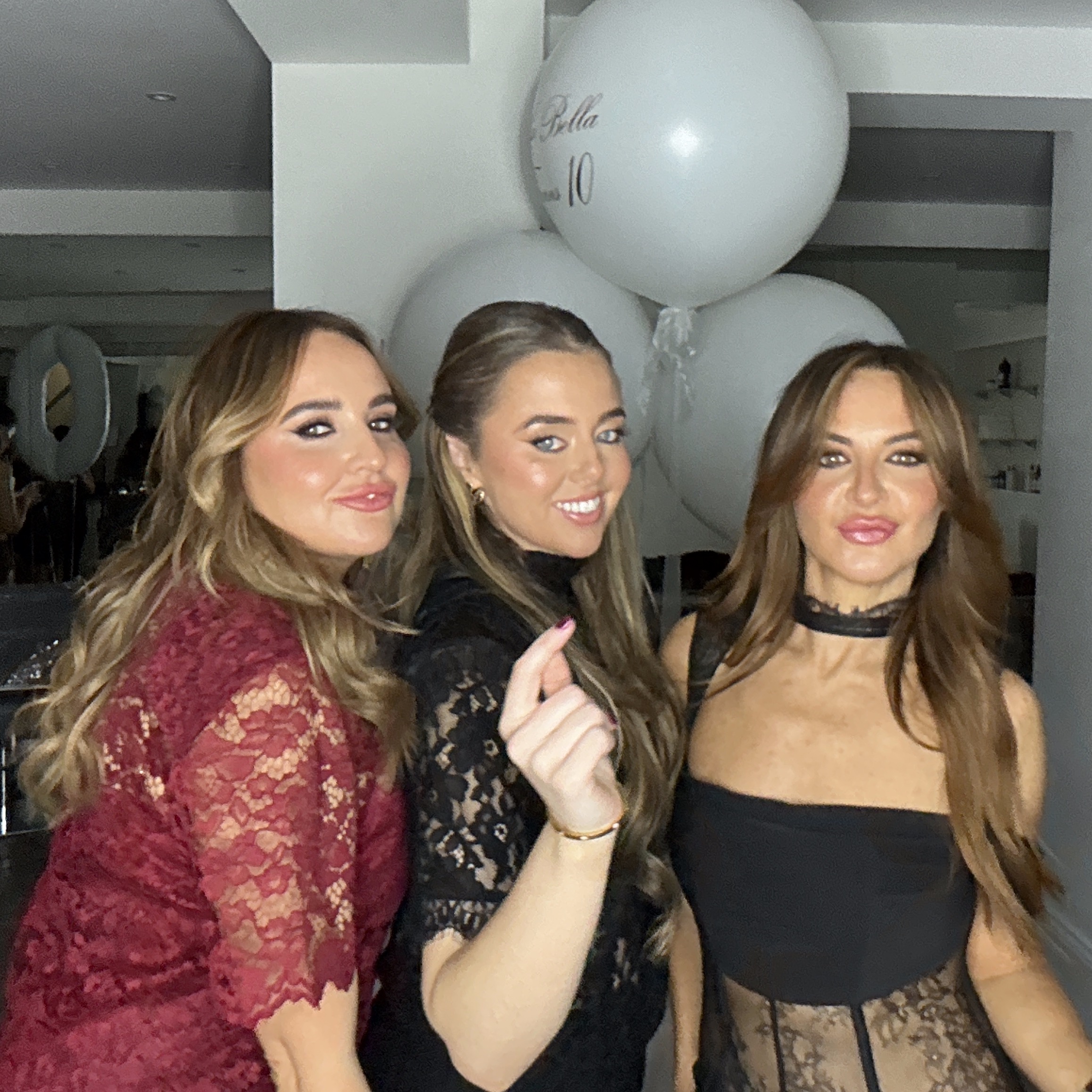 La Bella Turns 10 | View more photos from the event at gallery.liverpoolselfiemirror.co.uk/u/LiverpoolSelfieMirror/La-Bella-Turns-10