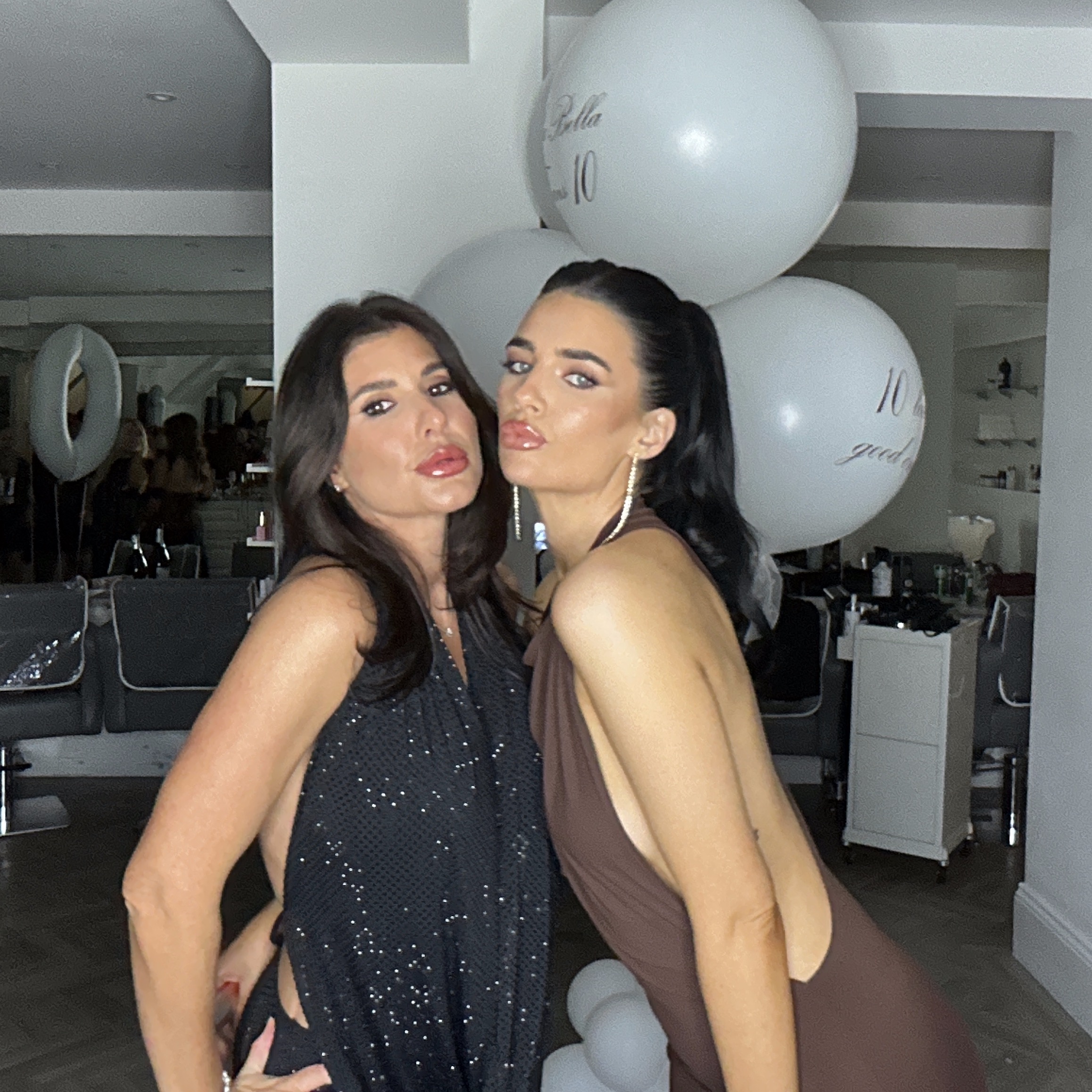 La Bella Turns 10 | View more photos from the event at gallery.liverpoolselfiemirror.co.uk/u/LiverpoolSelfieMirror/La-Bella-Turns-10