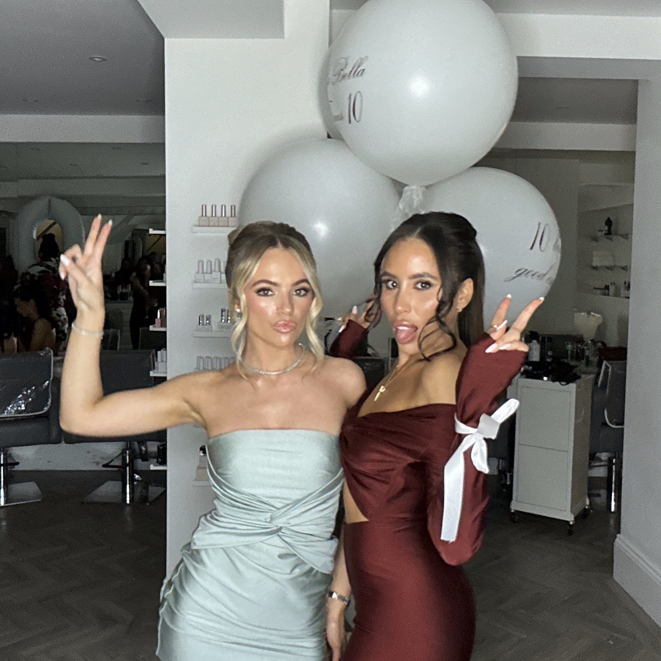 La Bella Turns 10 | View more photos from the event at gallery.liverpoolselfiemirror.co.uk/u/LiverpoolSelfieMirror/La-Bella-Turns-10