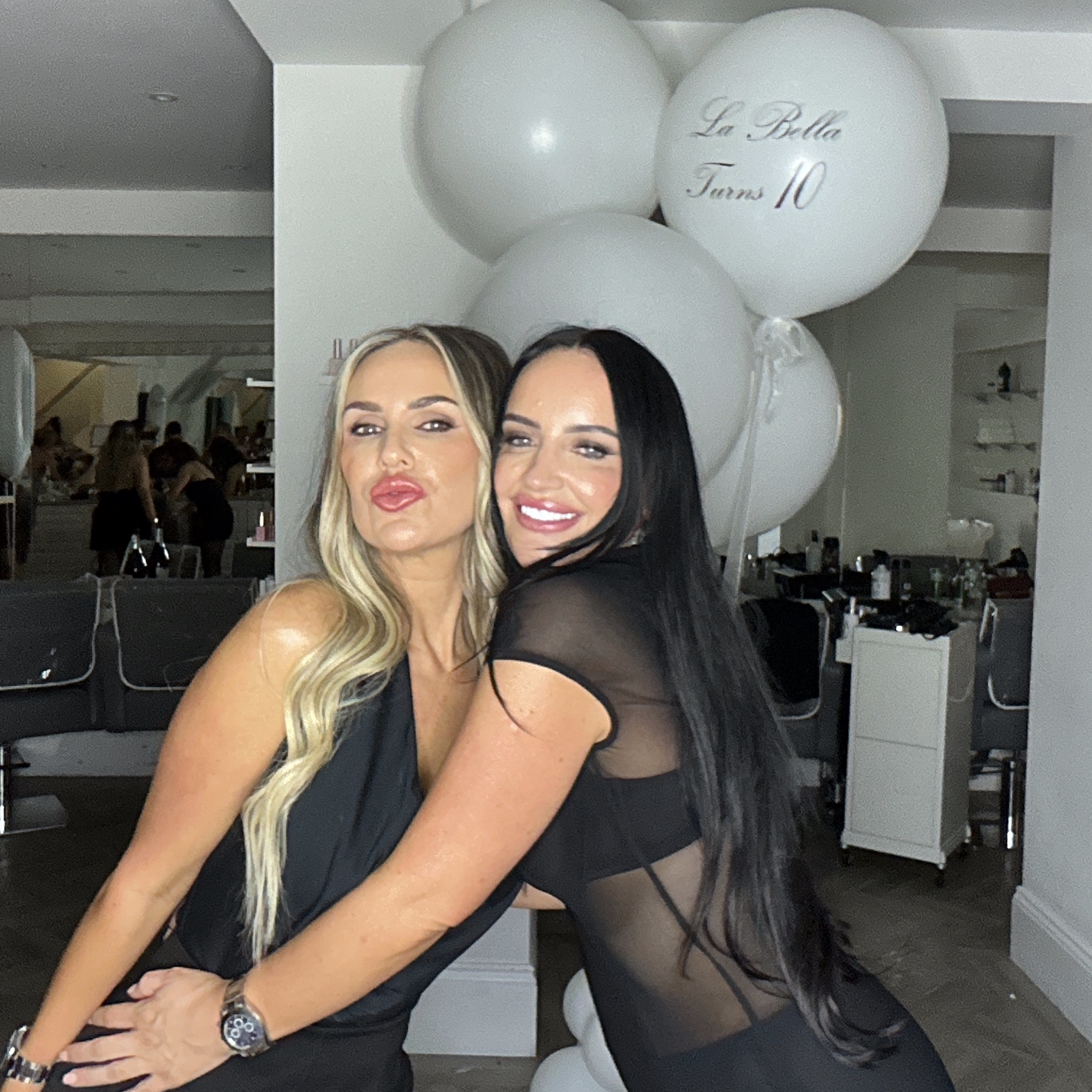 La Bella Turns 10 | View more photos from the event at gallery.liverpoolselfiemirror.co.uk/u/LiverpoolSelfieMirror/La-Bella-Turns-10