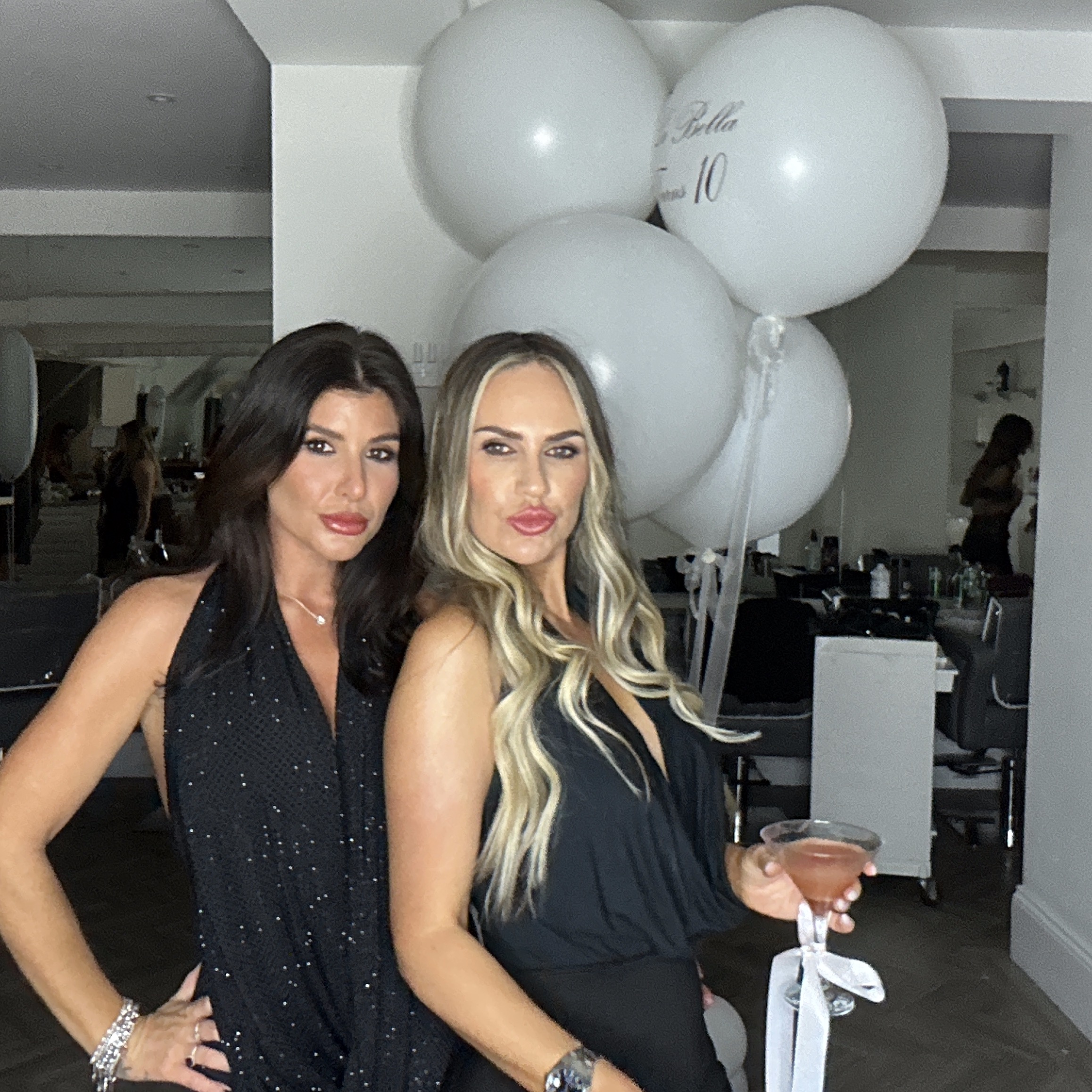 La Bella Turns 10 | View more photos from the event at gallery.liverpoolselfiemirror.co.uk/u/LiverpoolSelfieMirror/La-Bella-Turns-10