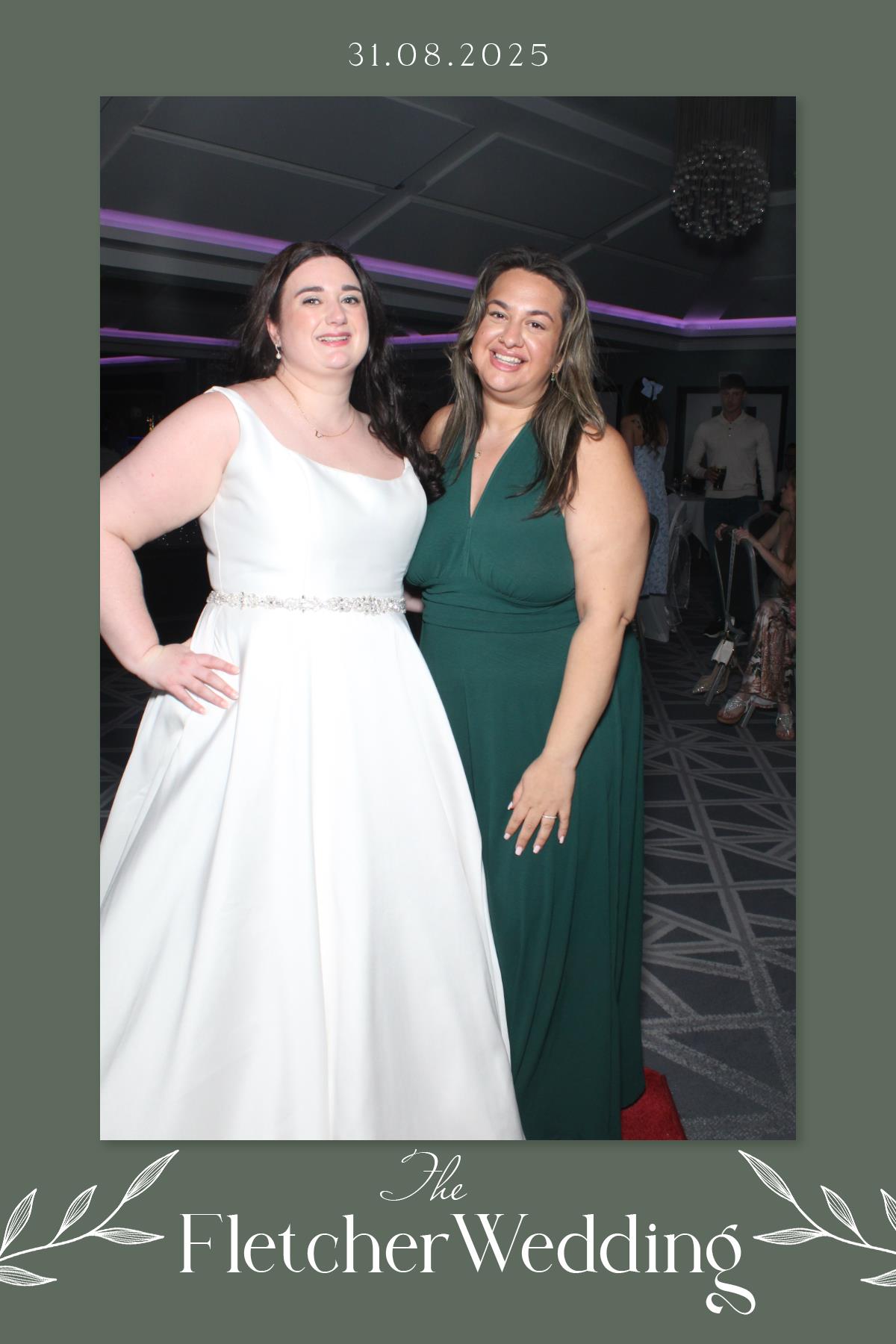 Lauren & Thomas' Wedding | View more photos from the event at gallery.liverpoolselfiemirror.co.uk/u/LiverpoolSelfieMirror/Lauren-Thomas-Wedding
