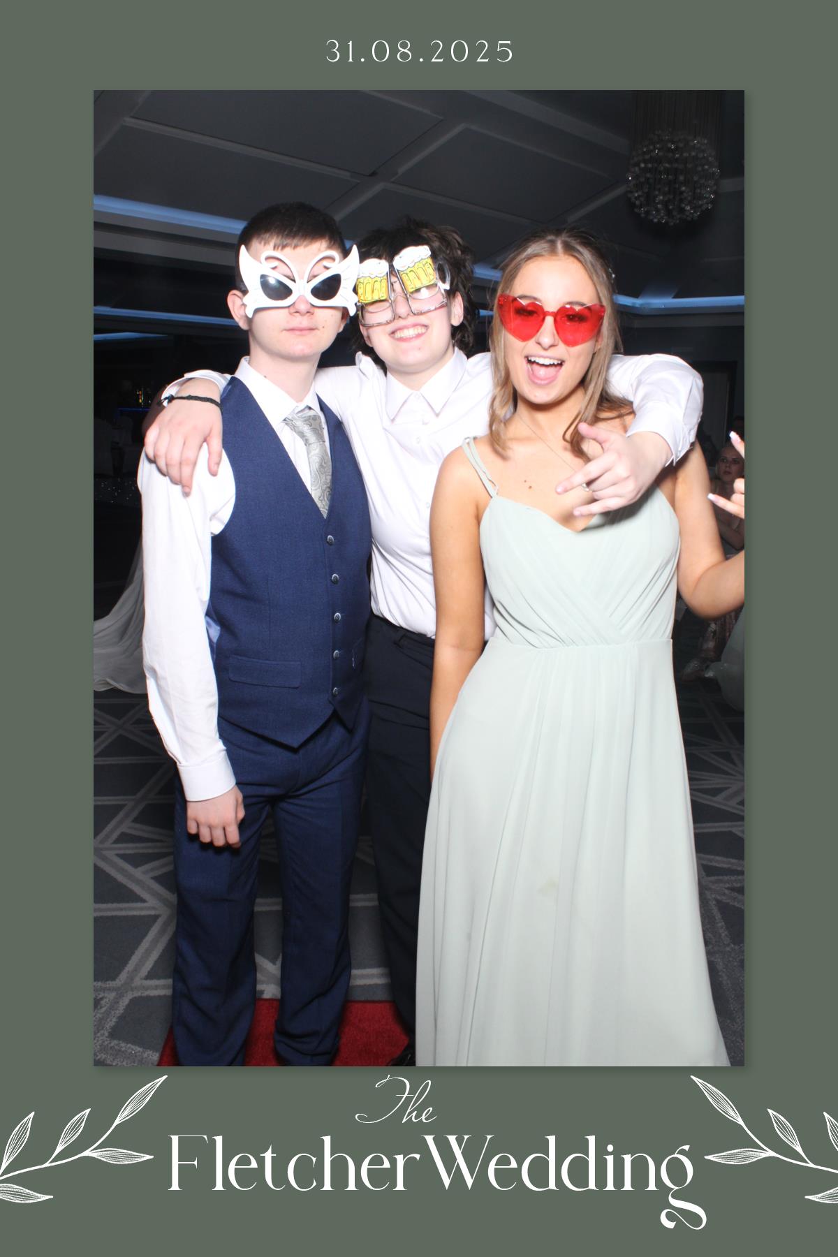Lauren & Thomas' Wedding | View more photos from the event at gallery.liverpoolselfiemirror.co.uk/u/LiverpoolSelfieMirror/Lauren-Thomas-Wedding