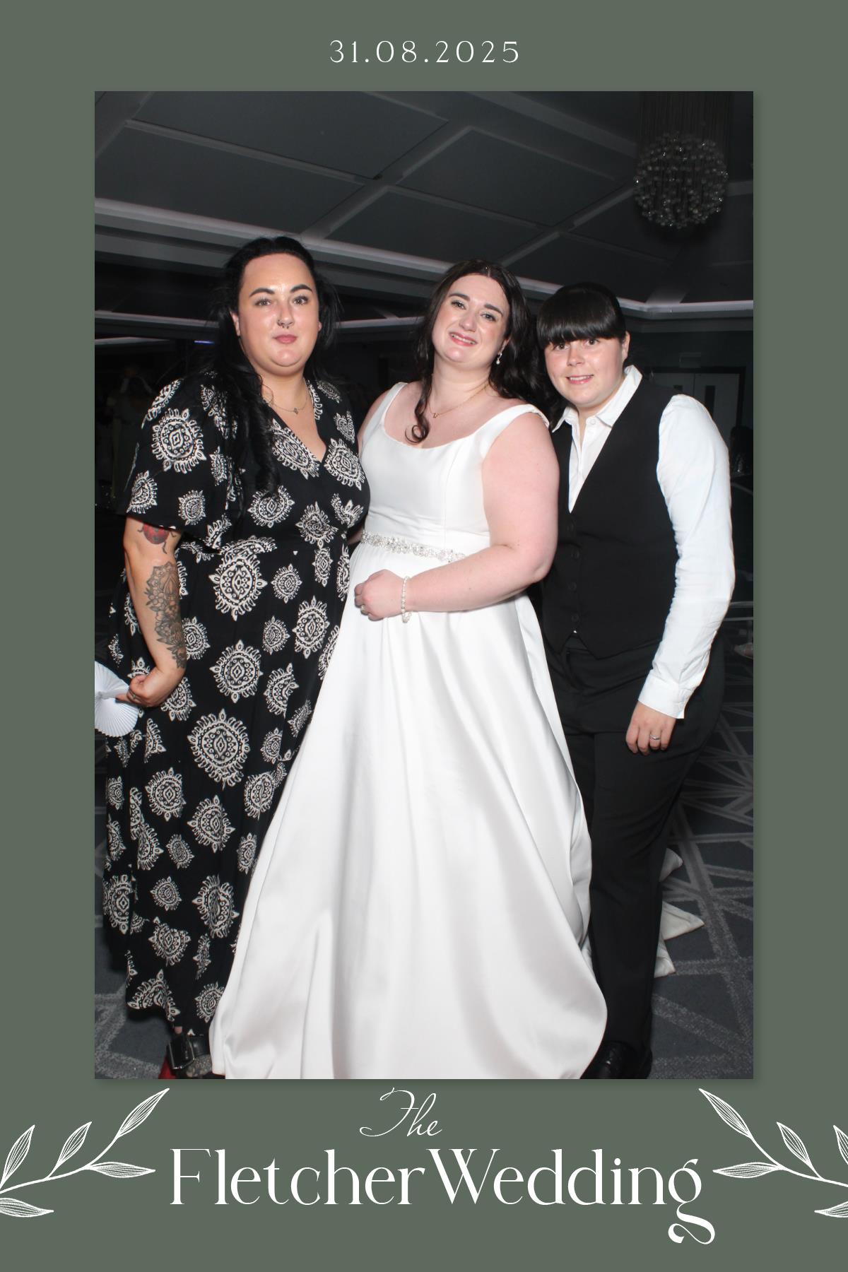 Lauren & Thomas' Wedding | View more photos from the event at gallery.liverpoolselfiemirror.co.uk/u/LiverpoolSelfieMirror/Lauren-Thomas-Wedding