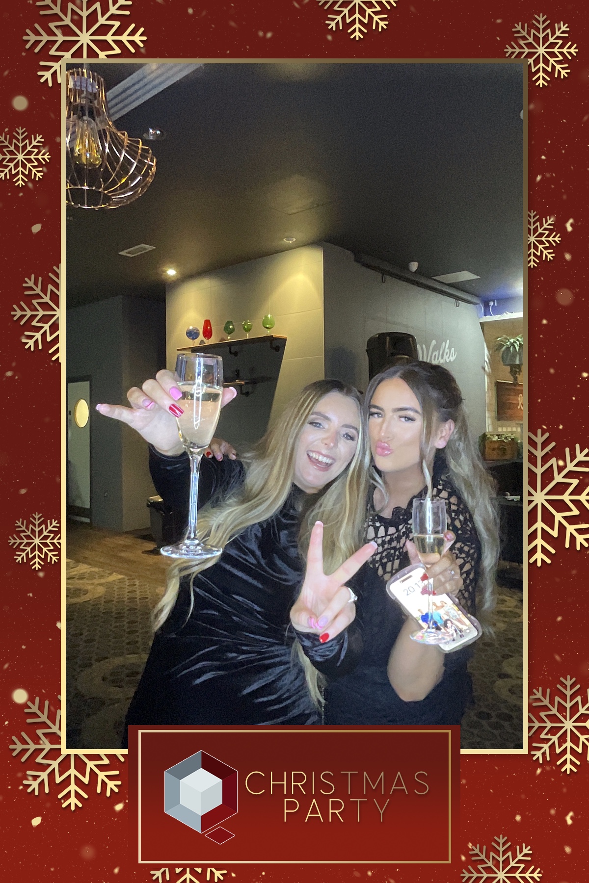 MJ Quinn Christmas Party | View more photos from the event at gallery.liverpoolselfiemirror.co.uk/u/LiverpoolSelfieMirror/MJ-Quinn-Christmas-Party