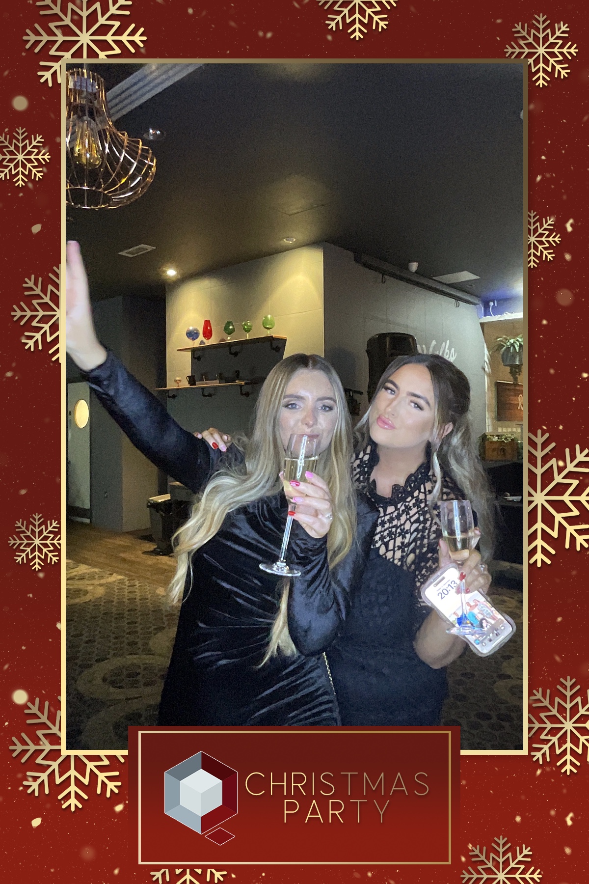 MJ Quinn Christmas Party | View more photos from the event at gallery.liverpoolselfiemirror.co.uk/u/LiverpoolSelfieMirror/MJ-Quinn-Christmas-Party