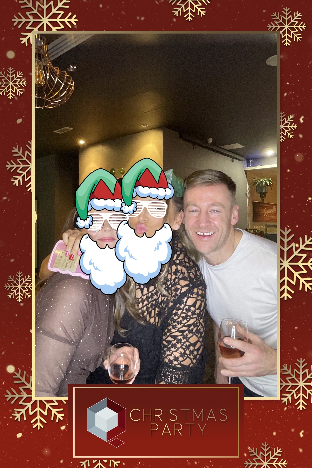 MJ Quinn Christmas Party | View more photos from the event at gallery.liverpoolselfiemirror.co.uk/u/LiverpoolSelfieMirror/MJ-Quinn-Christmas-Party