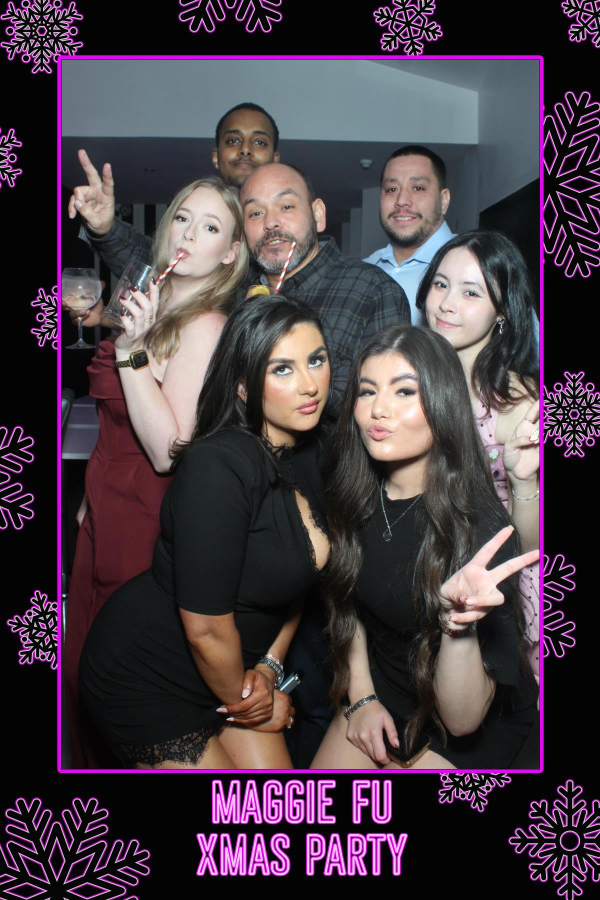 Maggie Fu Christmas Party | View more photos from the event at gallery.liverpoolselfiemirror.co.uk/u/LiverpoolSelfieMirror/Maggie-Fu-Christmas-Party