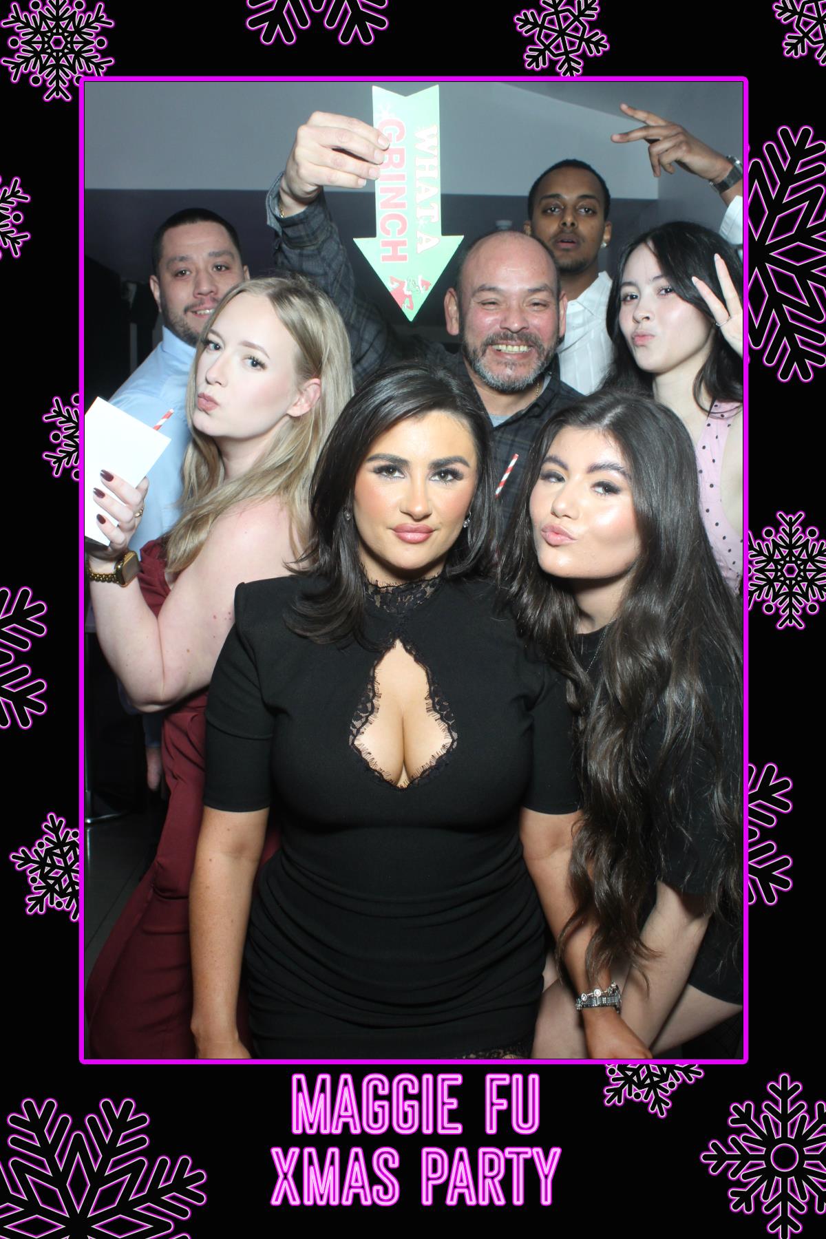 Maggie Fu Christmas Party | View more photos from the event at gallery.liverpoolselfiemirror.co.uk/u/LiverpoolSelfieMirror/Maggie-Fu-Christmas-Party