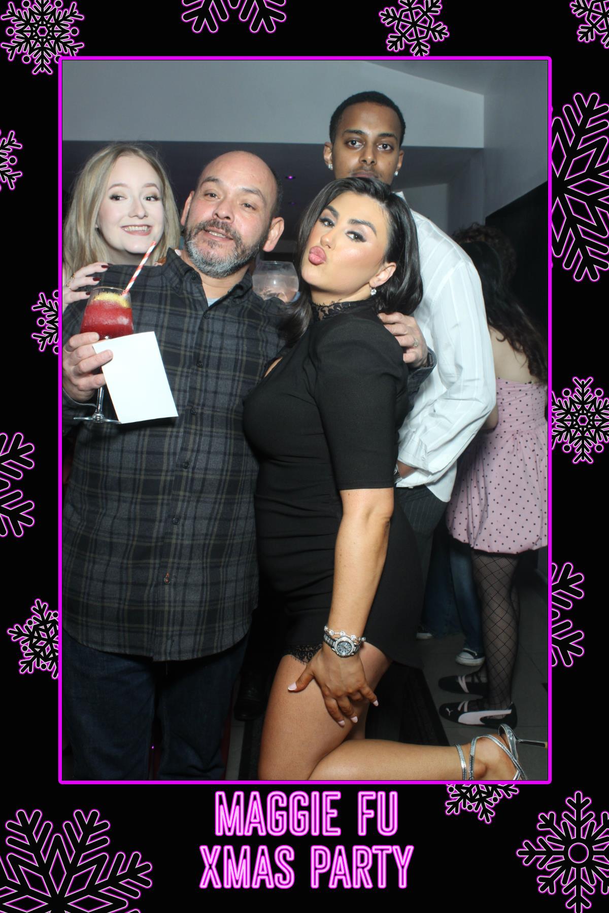 Maggie Fu Christmas Party | View more photos from the event at gallery.liverpoolselfiemirror.co.uk/u/LiverpoolSelfieMirror/Maggie-Fu-Christmas-Party