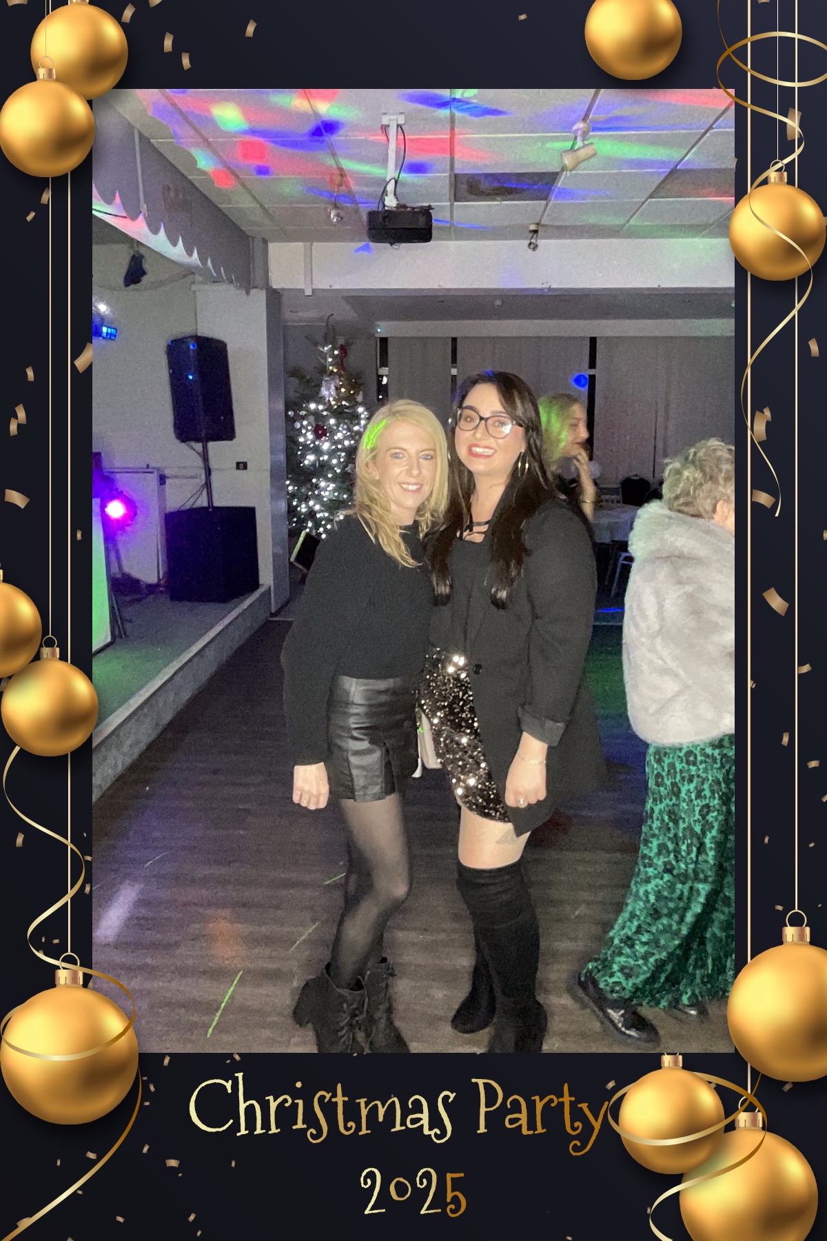 Merseycare Christmas Party | View more photos from the event at gallery.liverpoolselfiemirror.co.uk/u/LiverpoolSelfieMirror/Merseycare-Christmas-Party