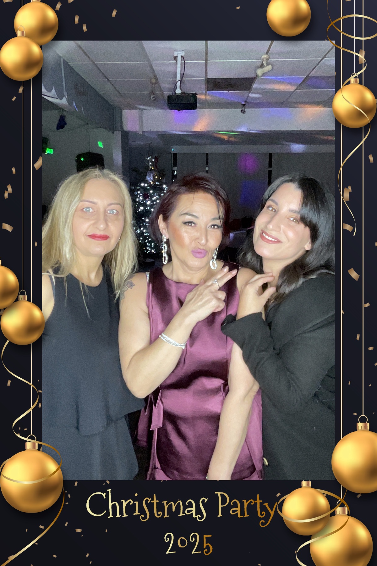 Merseycare Christmas Party | View more photos from the event at gallery.liverpoolselfiemirror.co.uk/u/LiverpoolSelfieMirror/Merseycare-Christmas-Party