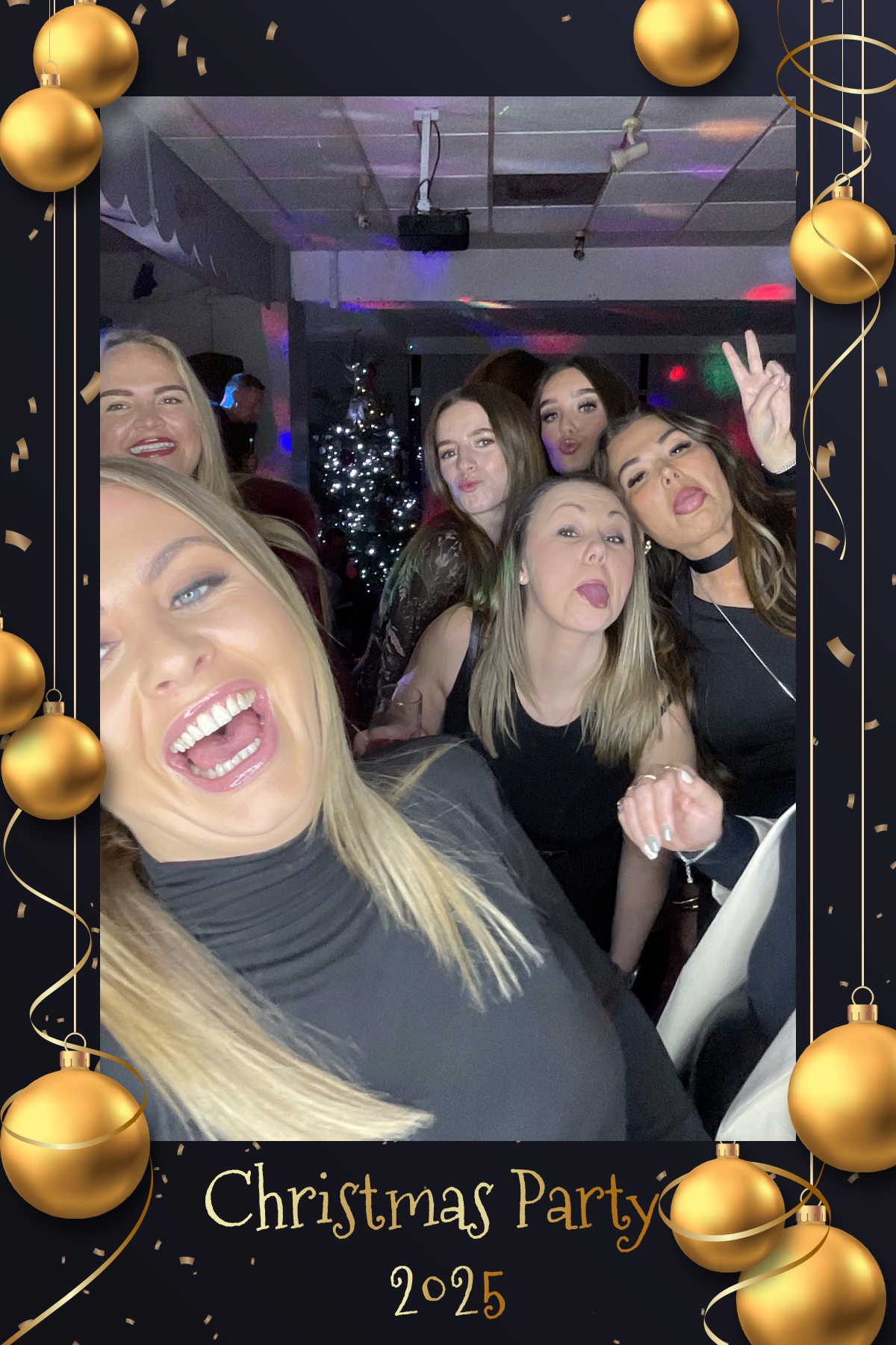 Merseycare Christmas Party | View more photos from the event at gallery.liverpoolselfiemirror.co.uk/u/LiverpoolSelfieMirror/Merseycare-Christmas-Party