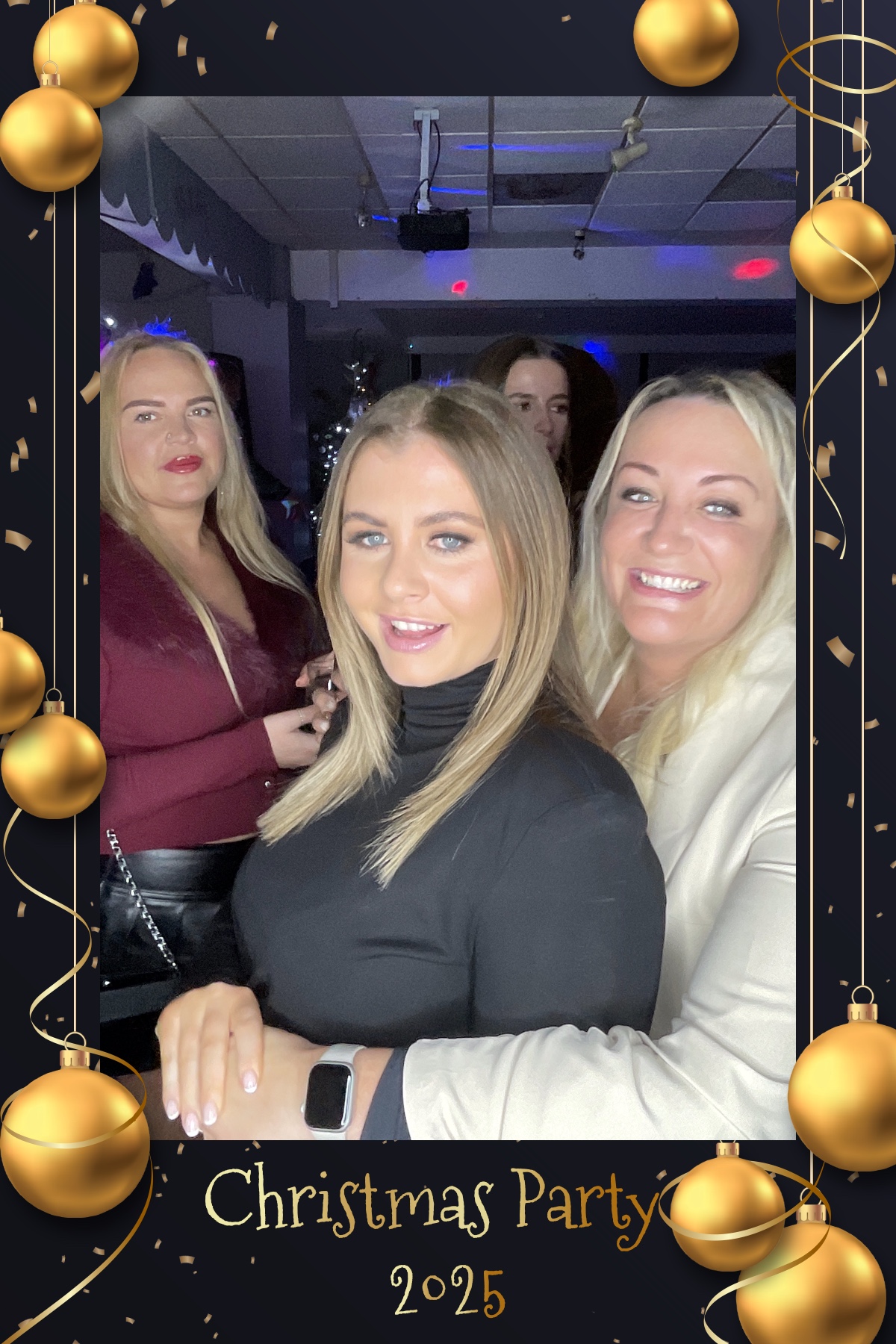 Merseycare Christmas Party | View more photos from the event at gallery.liverpoolselfiemirror.co.uk/u/LiverpoolSelfieMirror/Merseycare-Christmas-Party