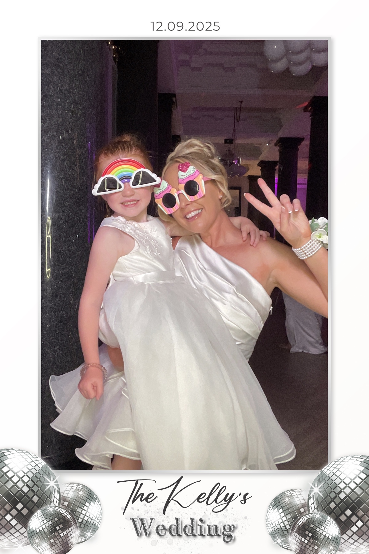 Molly & Joe's Wedding | View more photos from the event at gallery.liverpoolselfiemirror.co.uk/u/LiverpoolSelfieMirror/Molly-Joes-Wedding