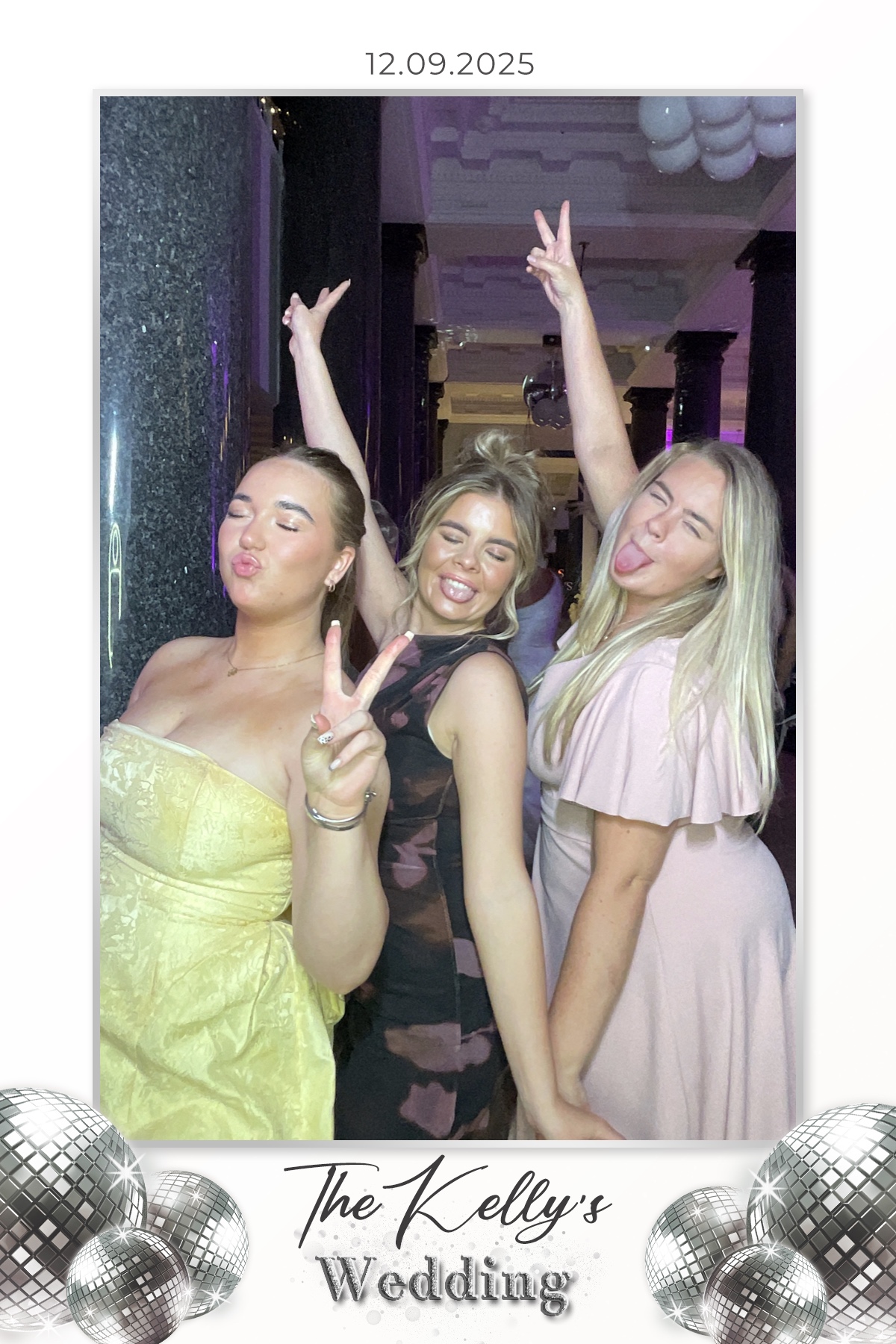 Molly & Joe's Wedding | View more photos from the event at gallery.liverpoolselfiemirror.co.uk/u/LiverpoolSelfieMirror/Molly-Joes-Wedding