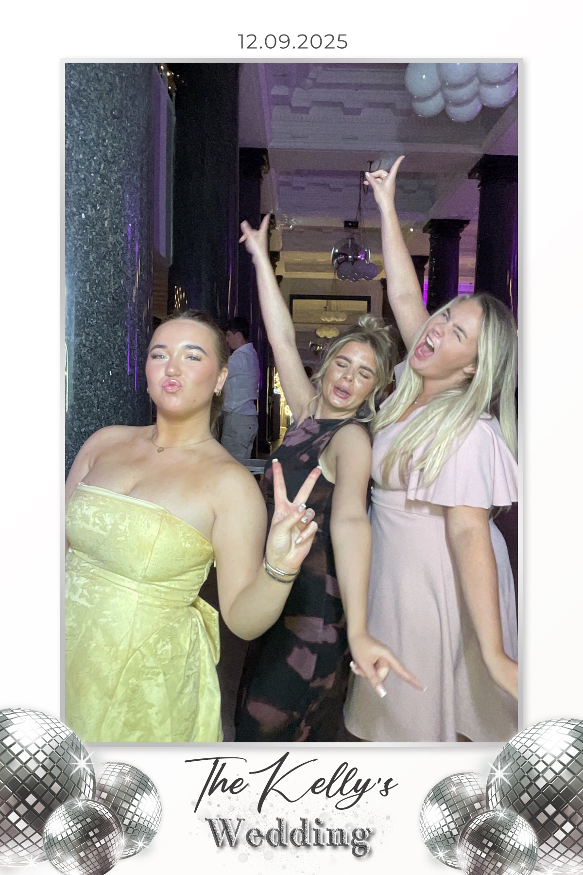 Molly & Joe's Wedding | View more photos from the event at gallery.liverpoolselfiemirror.co.uk/u/LiverpoolSelfieMirror/Molly-Joes-Wedding