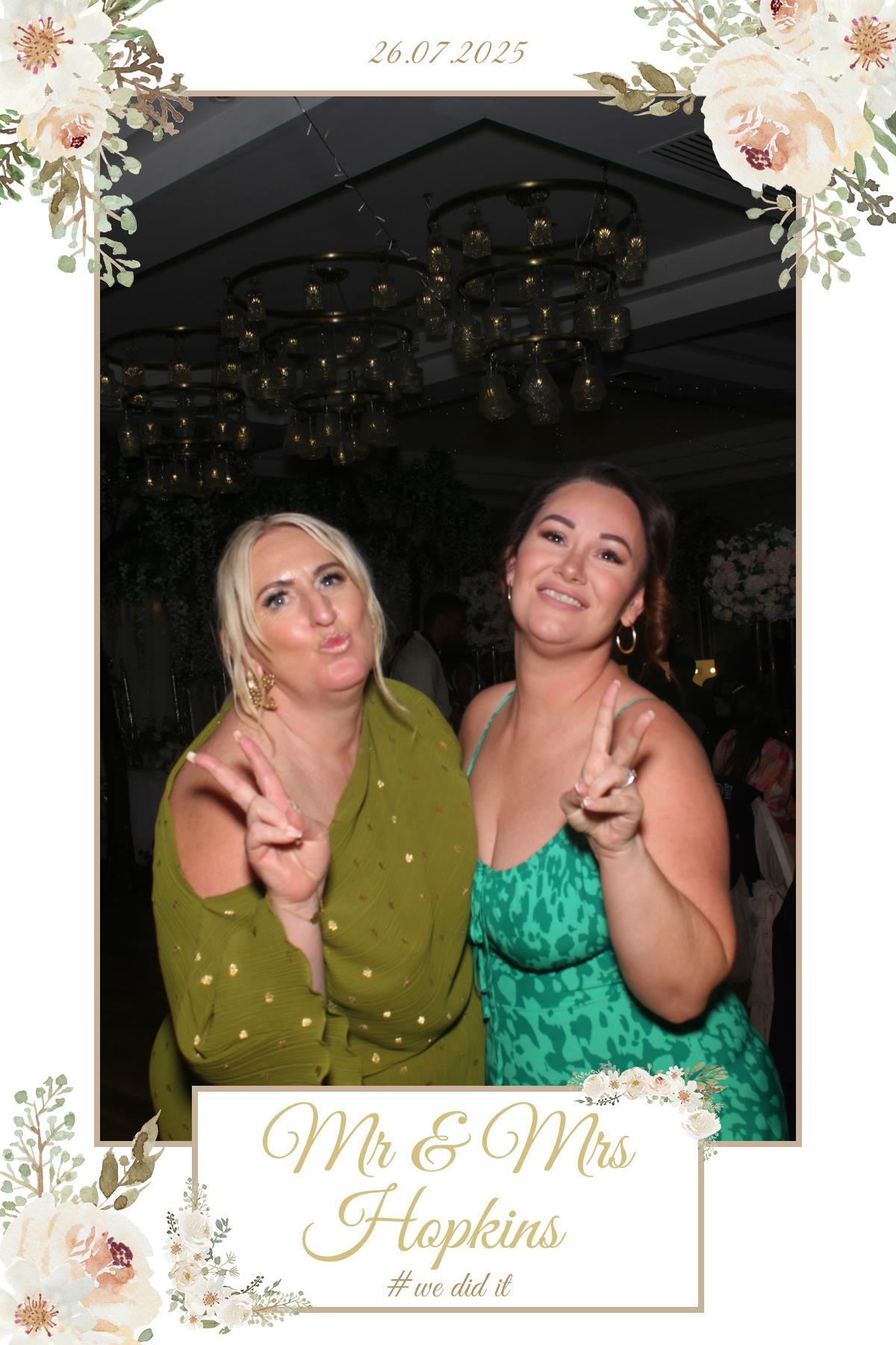 Mr & Mrs Hopkins' Wedding | View more photos from the event at gallery.liverpoolselfiemirror.co.uk/u/LiverpoolSelfieMirror/Mr-Mrs-Hopkins-Wedding
