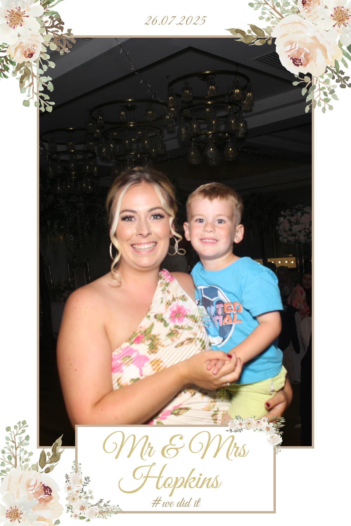 Mr & Mrs Hopkins' Wedding | View more photos from the event at gallery.liverpoolselfiemirror.co.uk/u/LiverpoolSelfieMirror/Mr-Mrs-Hopkins-Wedding