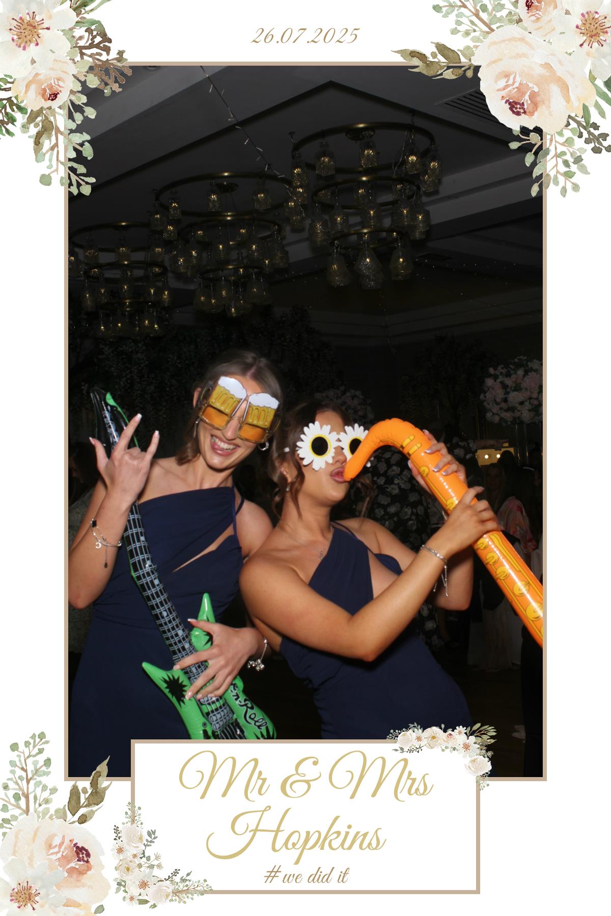 Mr & Mrs Hopkins' Wedding | View more photos from the event at gallery.liverpoolselfiemirror.co.uk/u/LiverpoolSelfieMirror/Mr-Mrs-Hopkins-Wedding