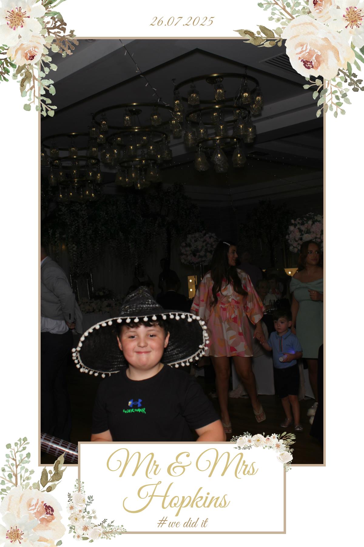 Mr & Mrs Hopkins' Wedding | View more photos from the event at gallery.liverpoolselfiemirror.co.uk/u/LiverpoolSelfieMirror/Mr-Mrs-Hopkins-Wedding